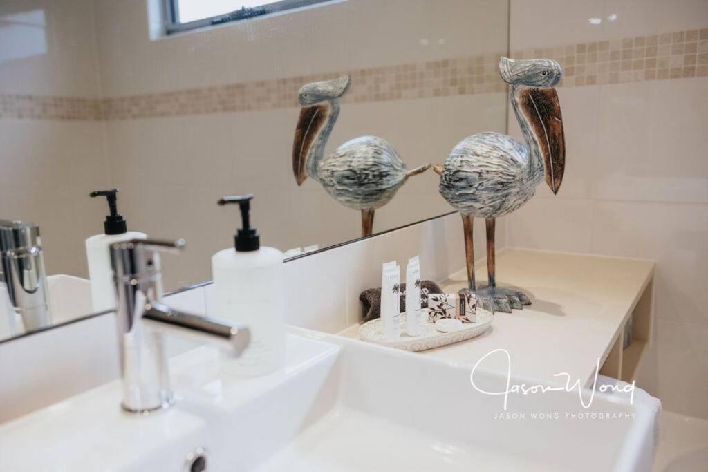 The Salty Seagull – ocean-view luxe!