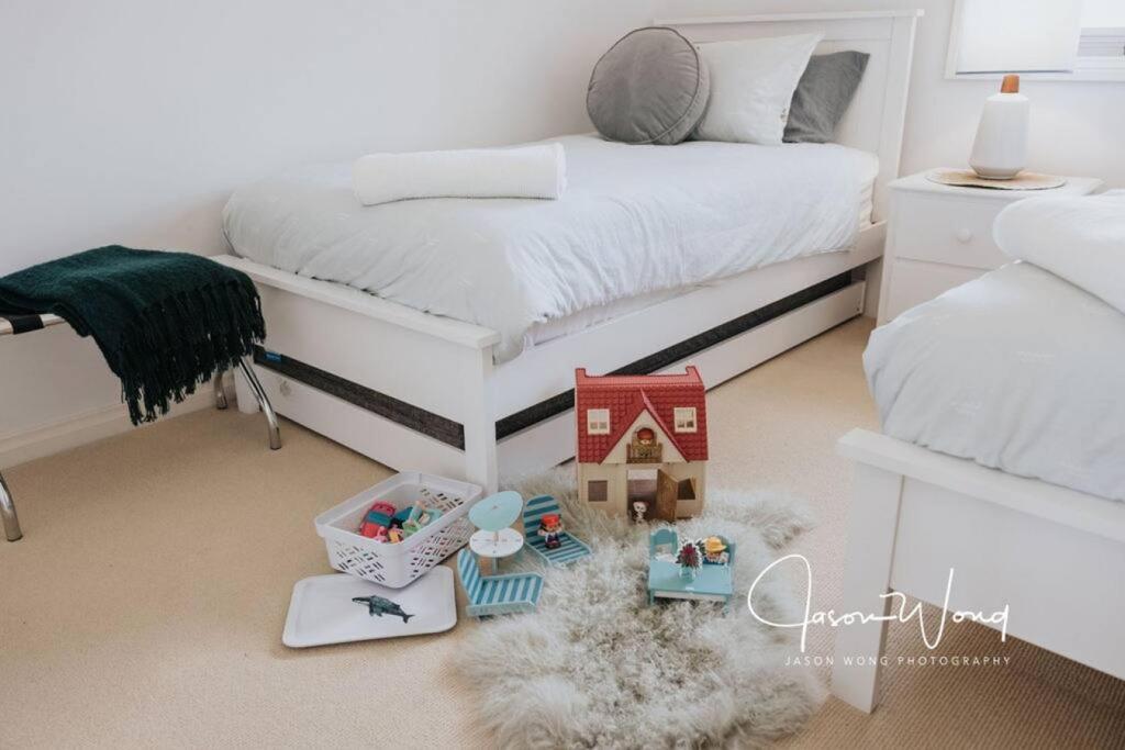 The Salty Seagull – ocean-view luxe!