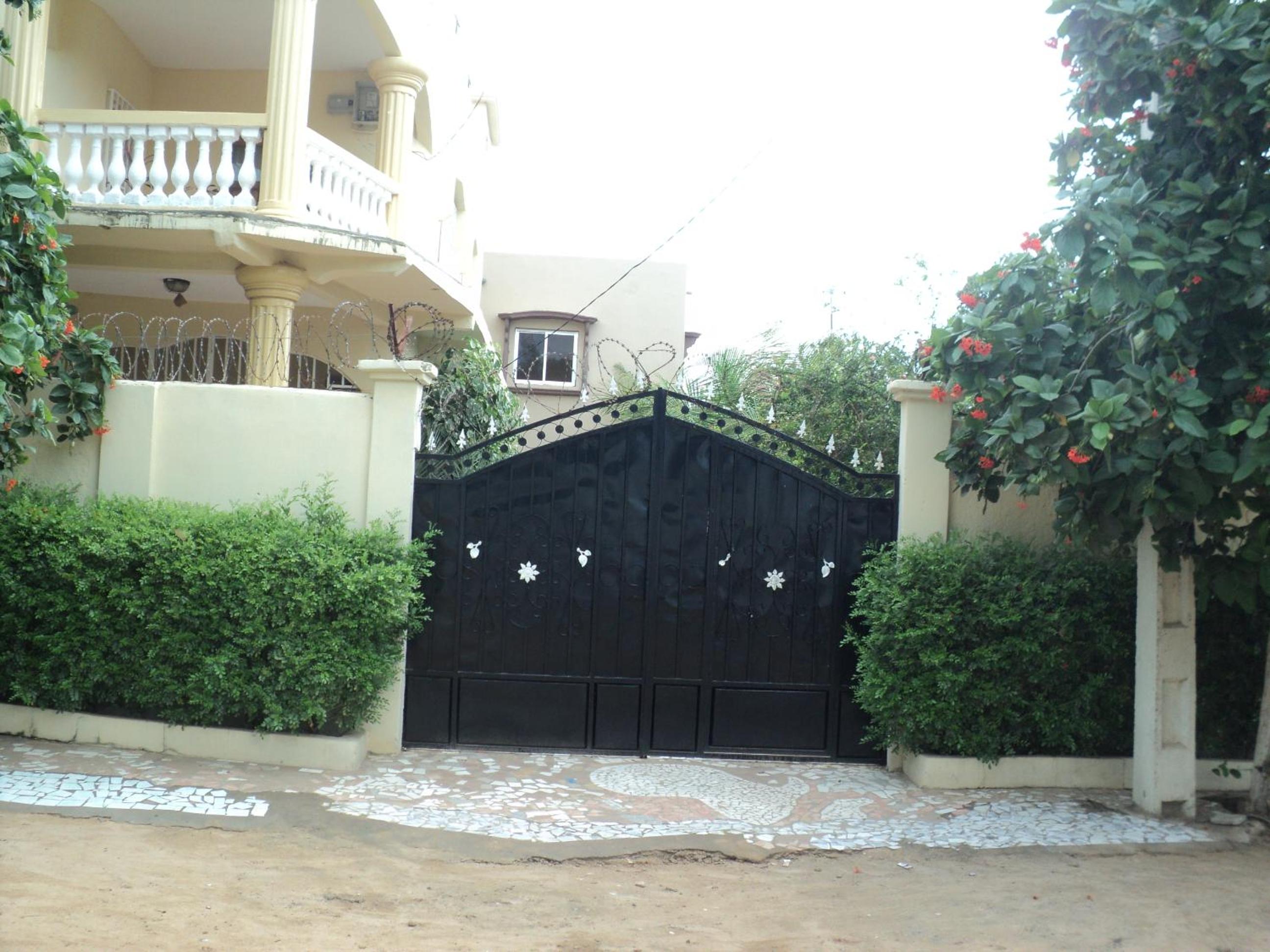 Fayes Apartments