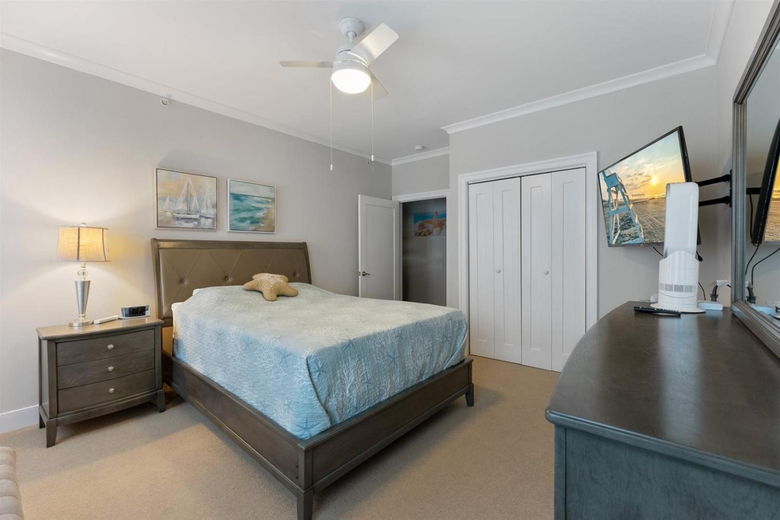 Residence 204N At The Sandcastle Condominiums view 4