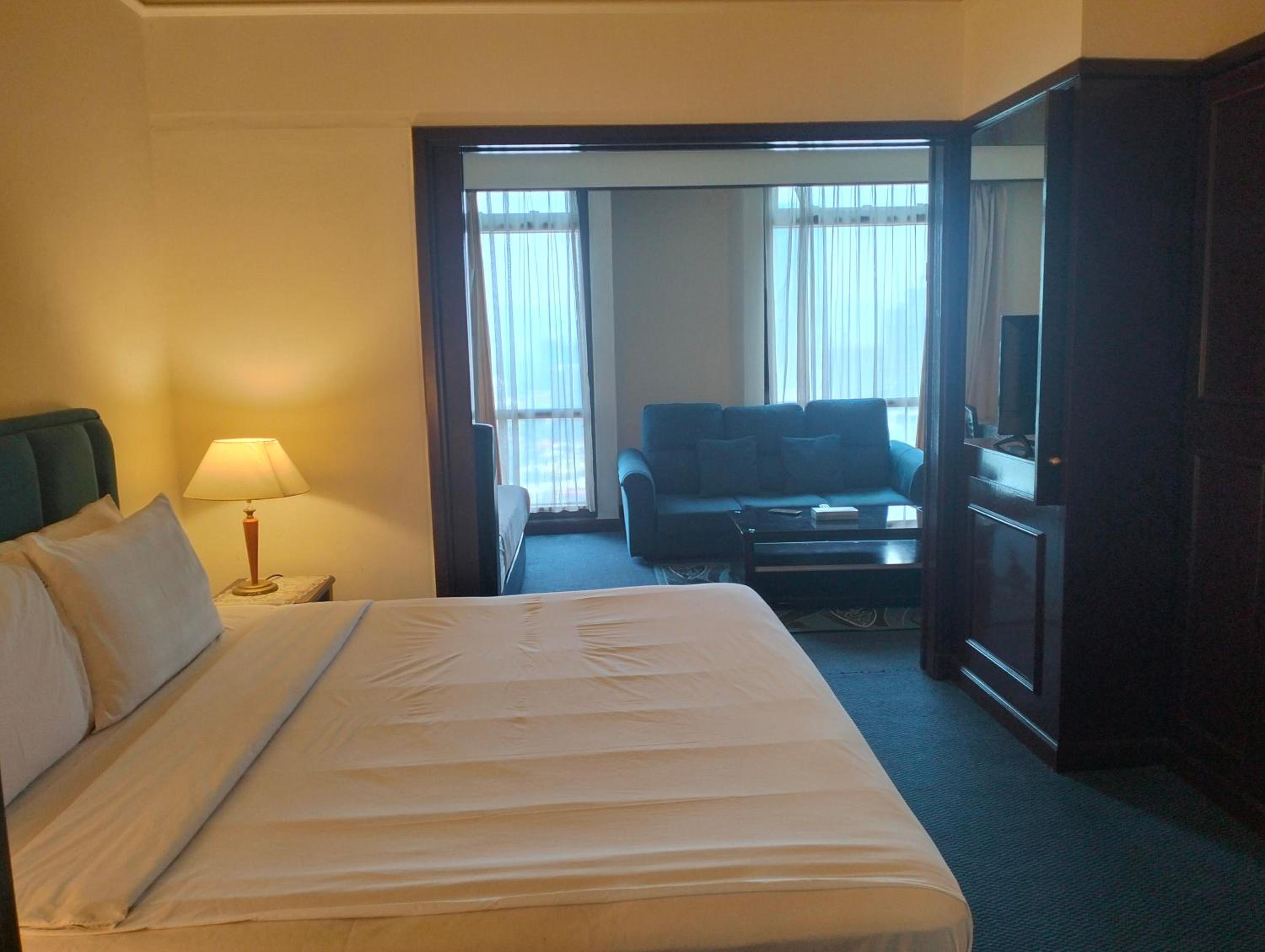 Queens Service Suite At Times Square Kuala Lumpur