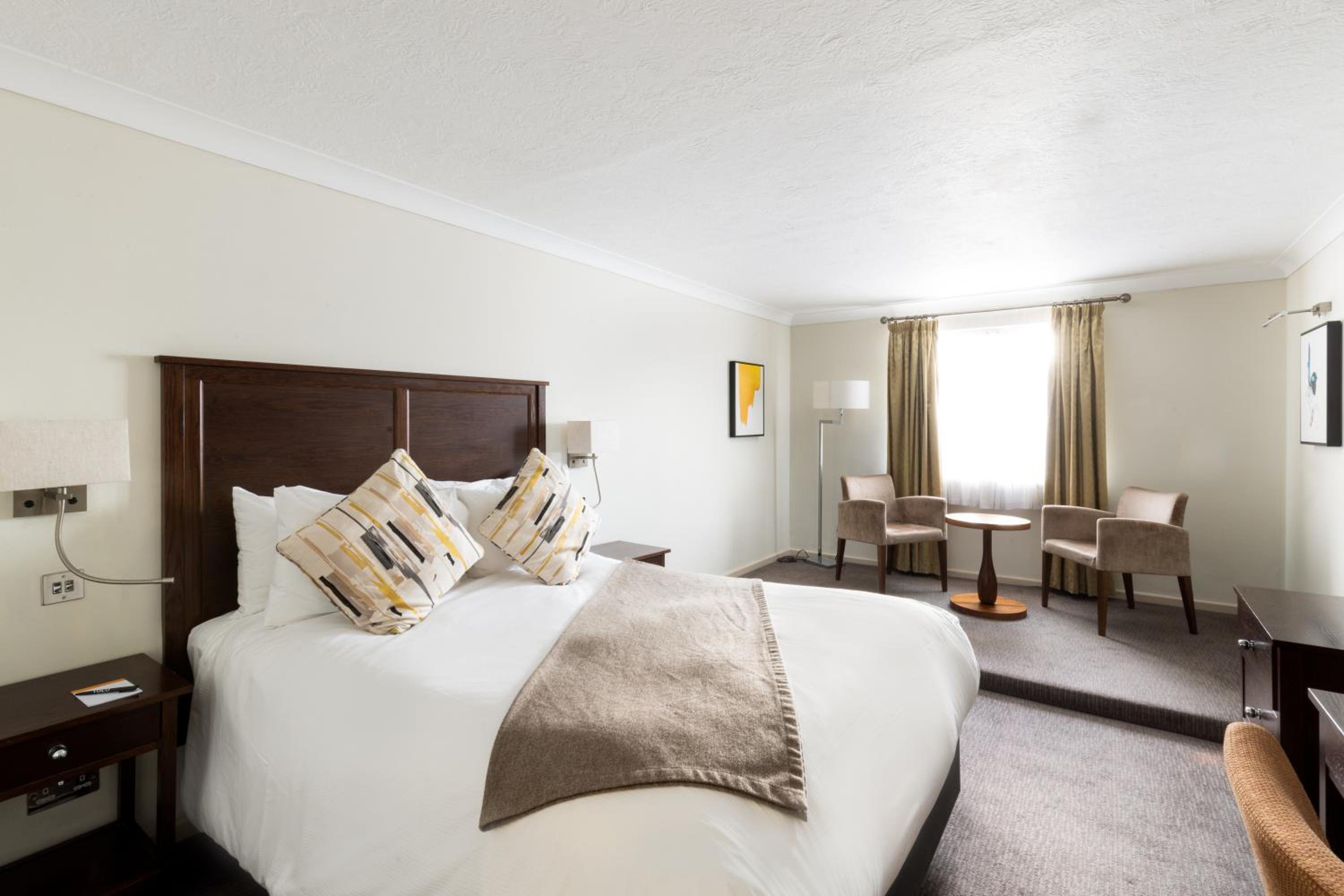 Oxford Vacations - voco Oxford Thames, an IHG Hotel - Property Image 62