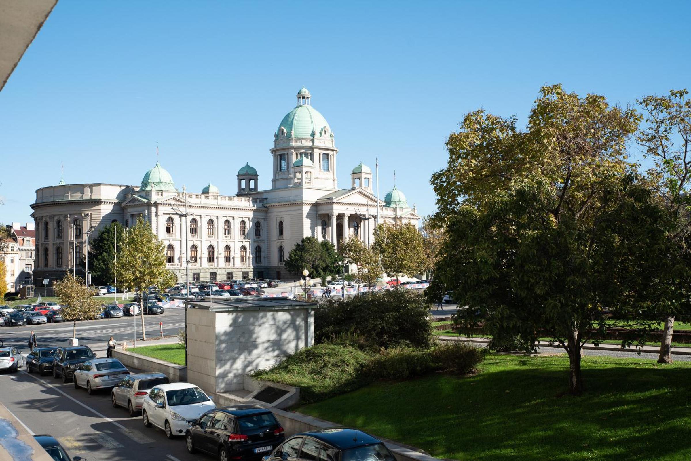 Sweet House Parlament Lux view 3