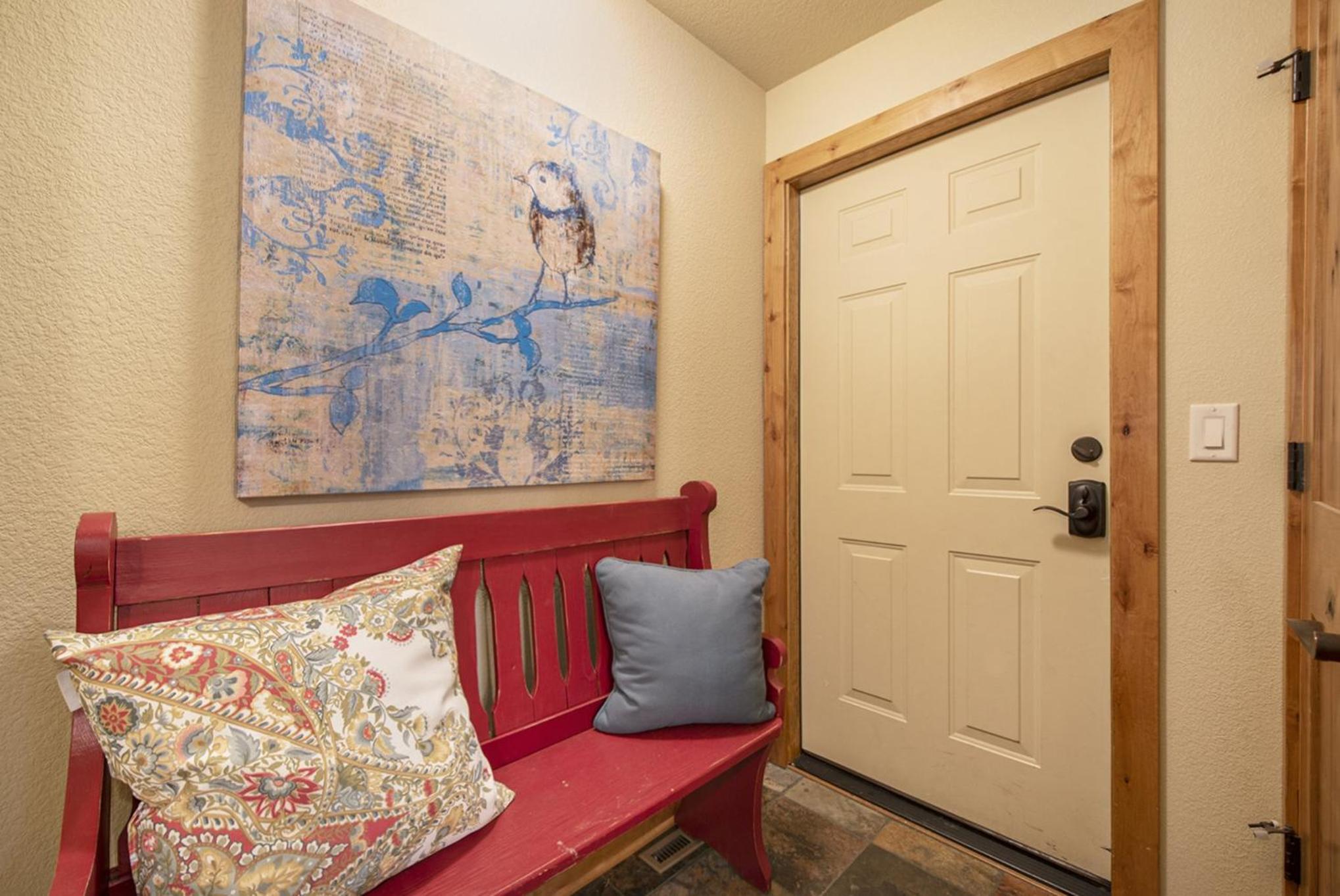 Fall River Retreat - Monthly Long-Term Vacation Rental townhouse