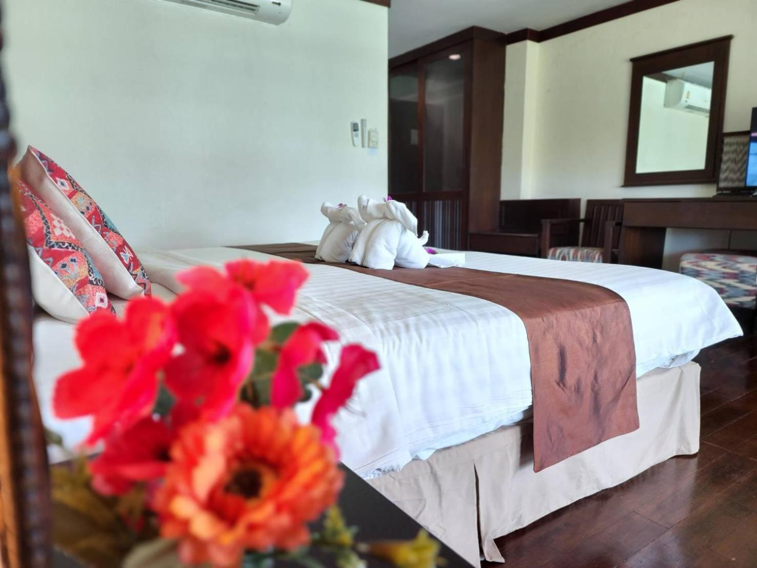 Lanta Mermaid Boutique House-Cozy Stay,Seaview, Delicious Breakfast,2 Minutes Walk to the Beach