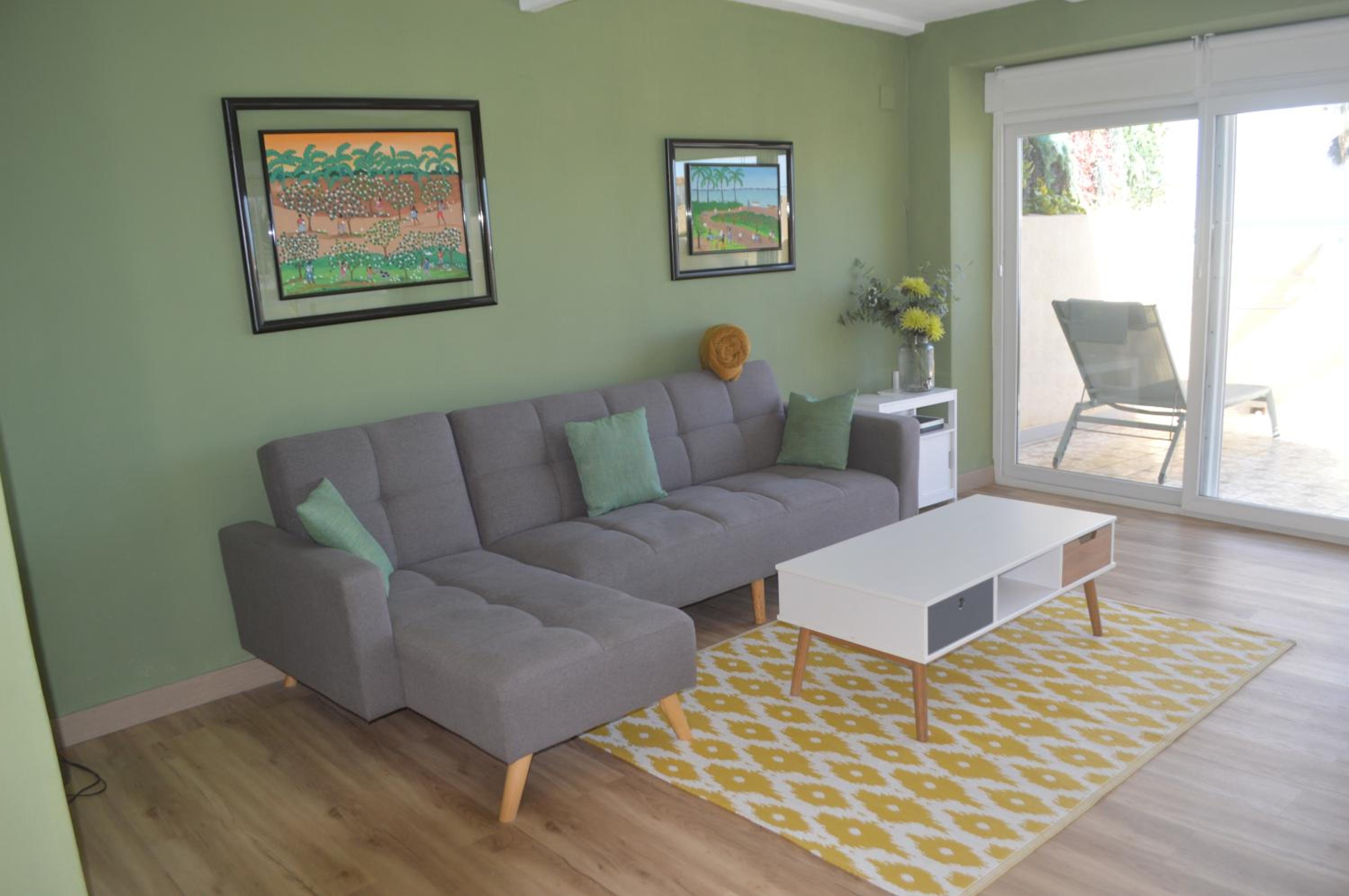 Espectacular Suite Privada a pie de playa y mar en CHALET ROQUETES