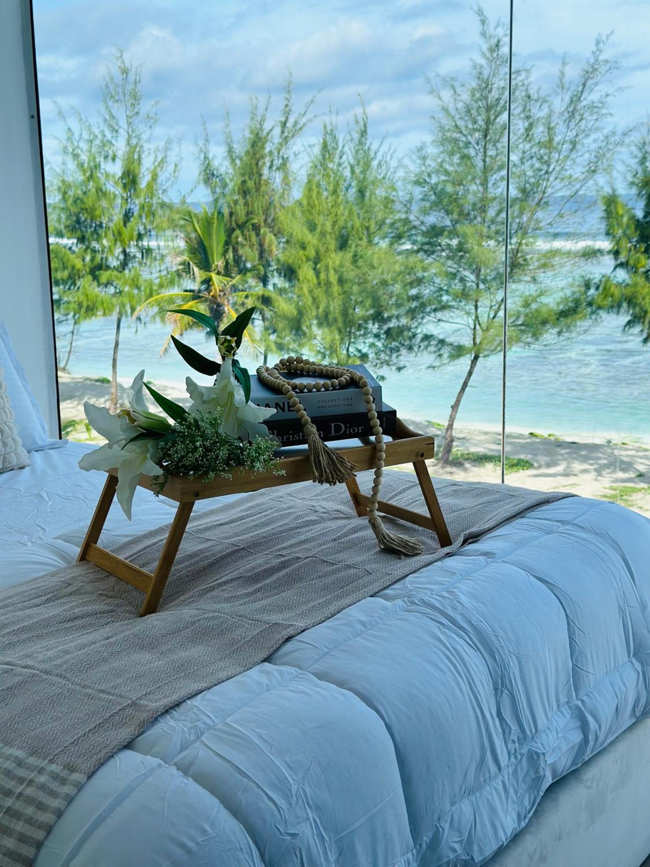 Lazzlla beach front apartments