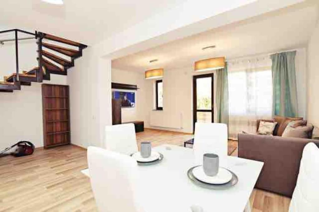 Casa Albert 3 view 5