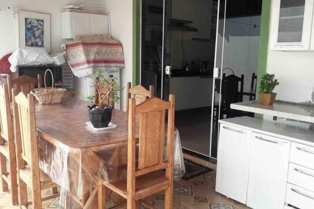 Lindíssima Casa no Thermas de Aguas de Santa Barbara, Venha Aproveitar