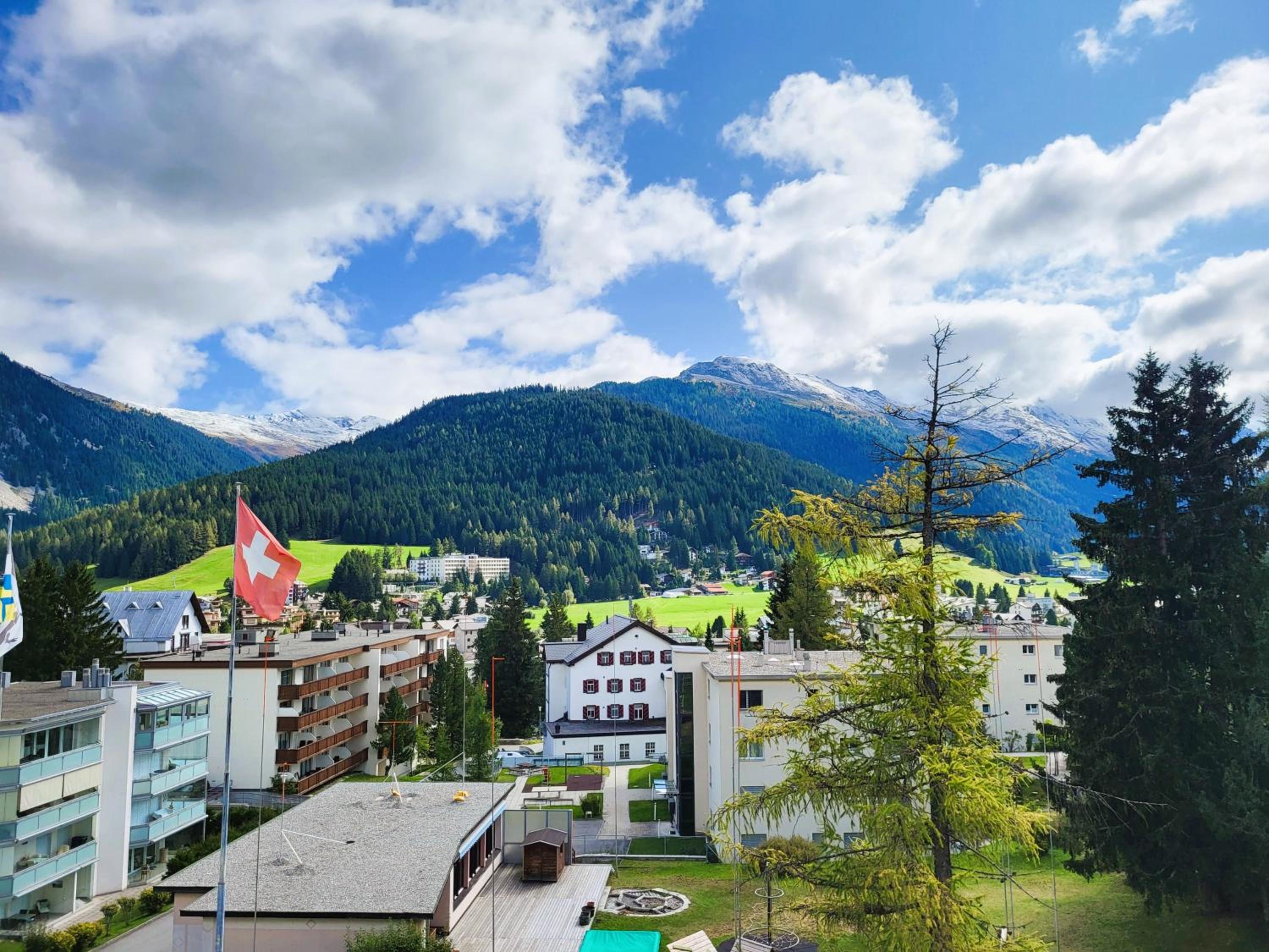 Ferienwohnung Parsenn Peaks Panorama