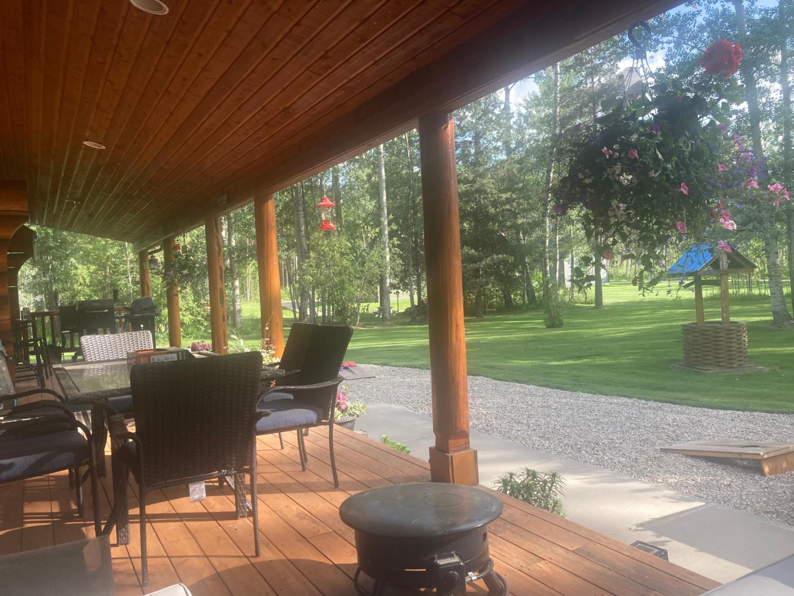 Cougar Mountain Lodge and Resort Cabin Rentals view 5