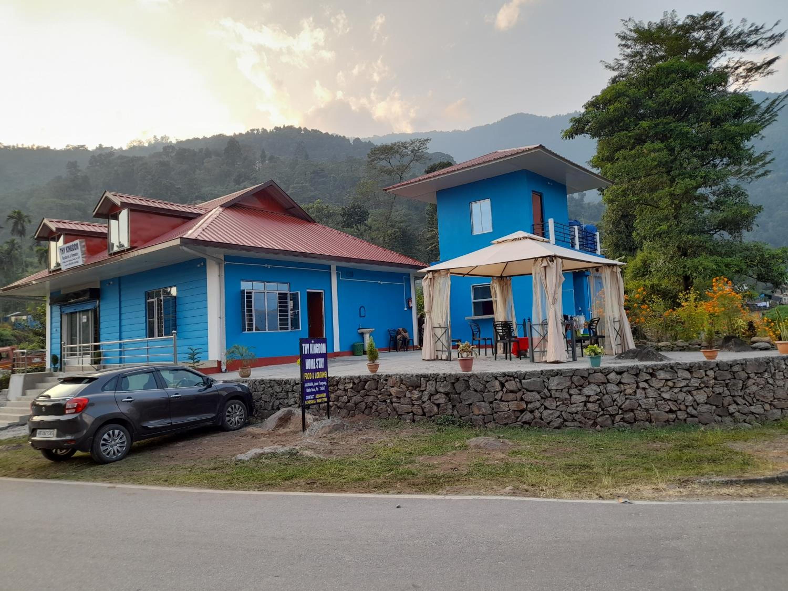 THY KINGDOM HOMESTAY AND RESTAURANT JALDHAKA view 3