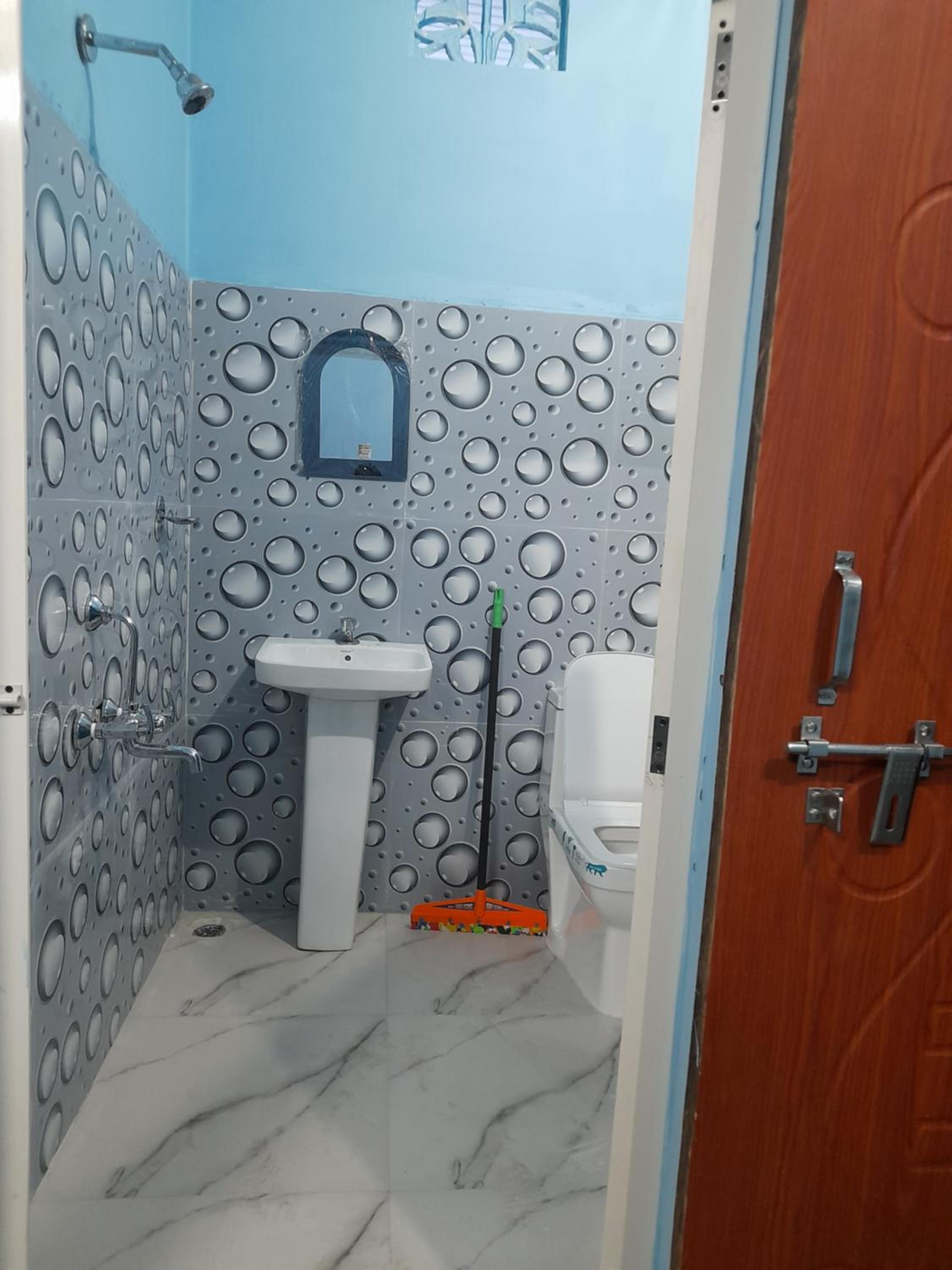 THY KINGDOM HOMESTAY AND RESTAURANT JALDHAKA view 4