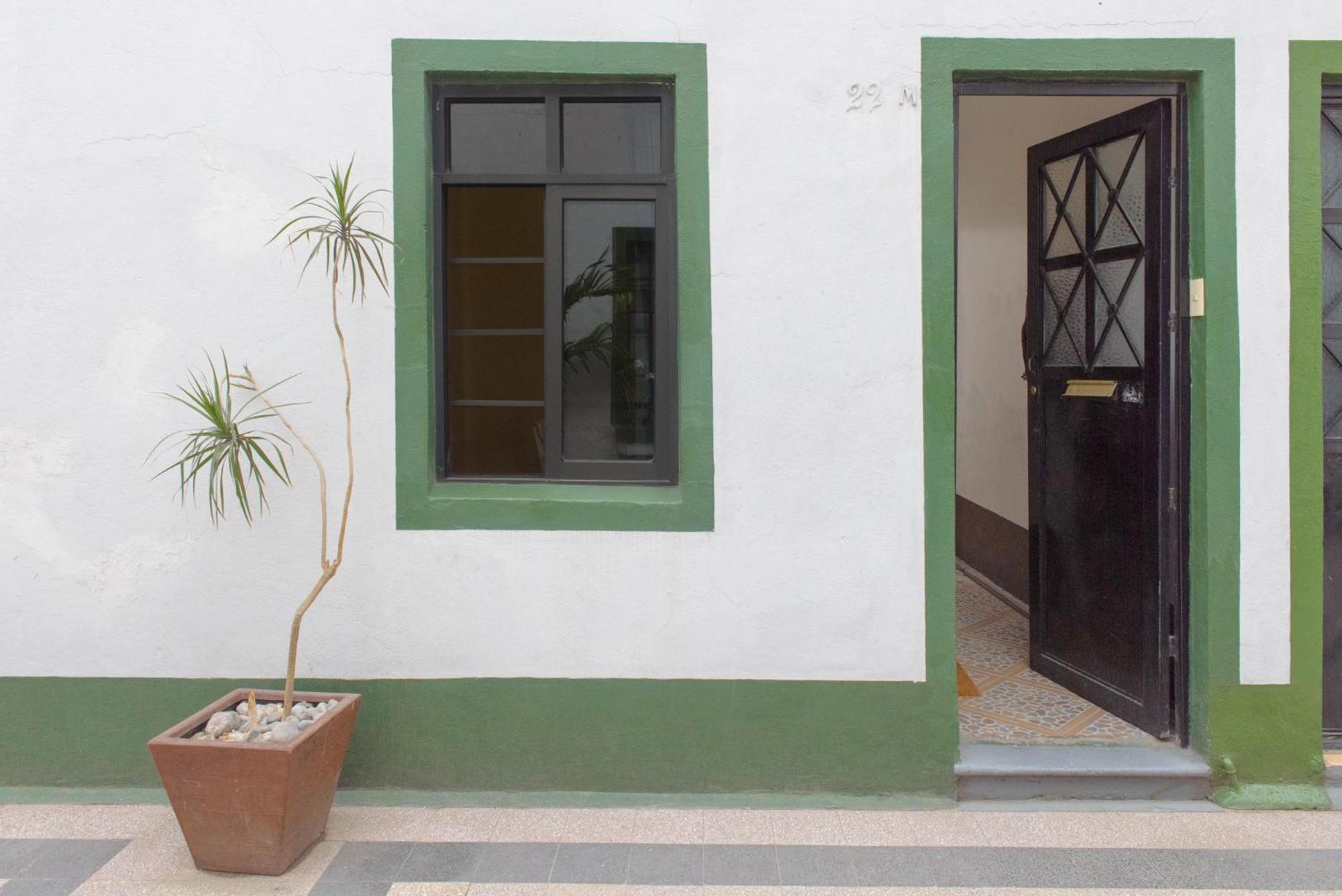 Charming House at Roma view 3