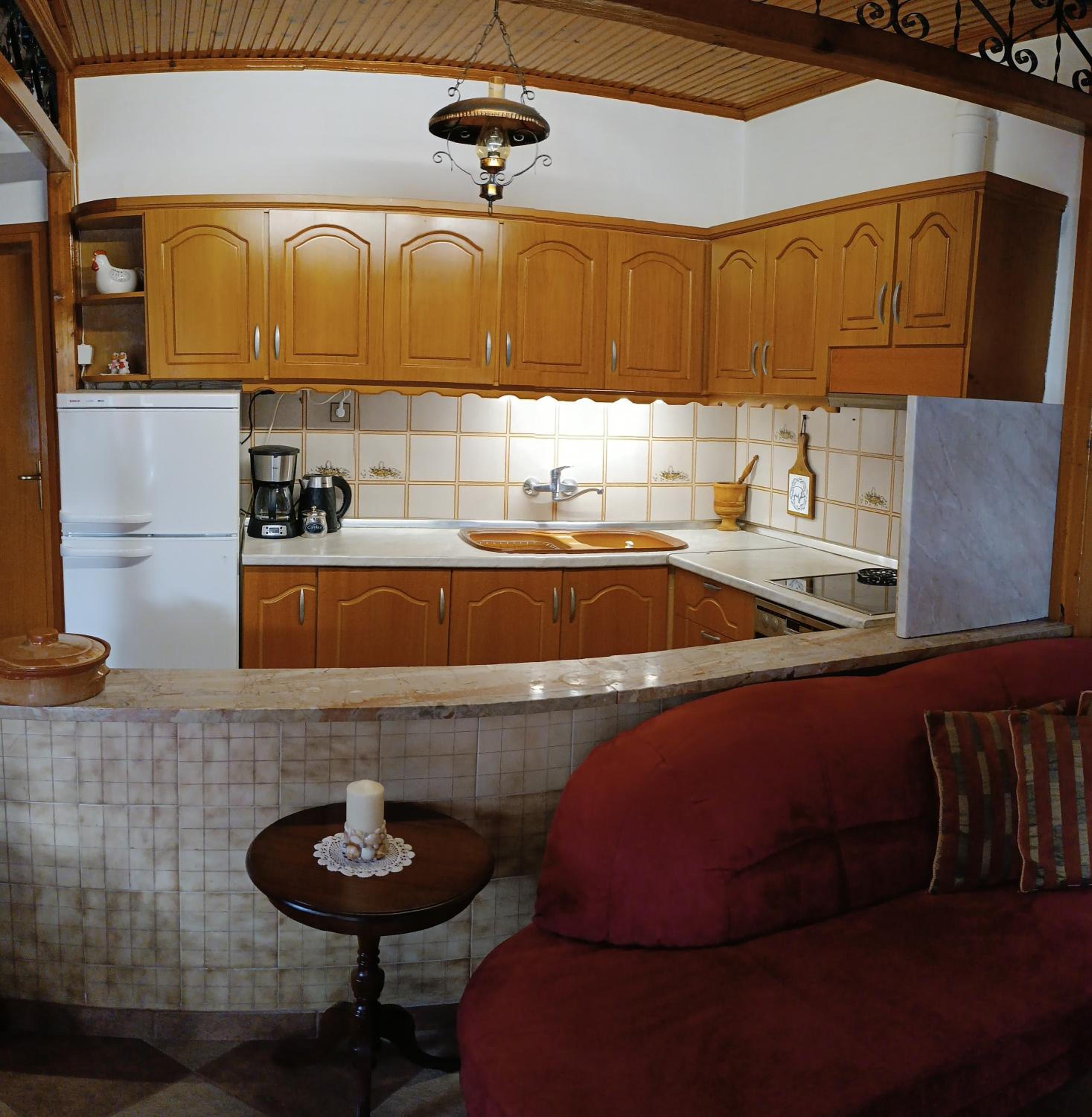 Veronika house Under Meteora