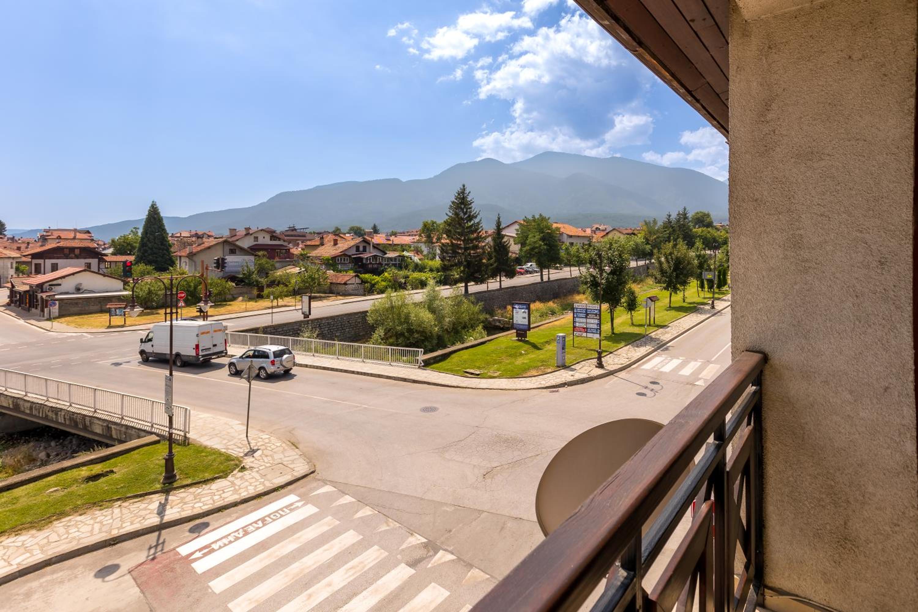 Bansko Vacations - One bedroom apartment in Hotel Banderitsa ,Bansko - Property Image 9