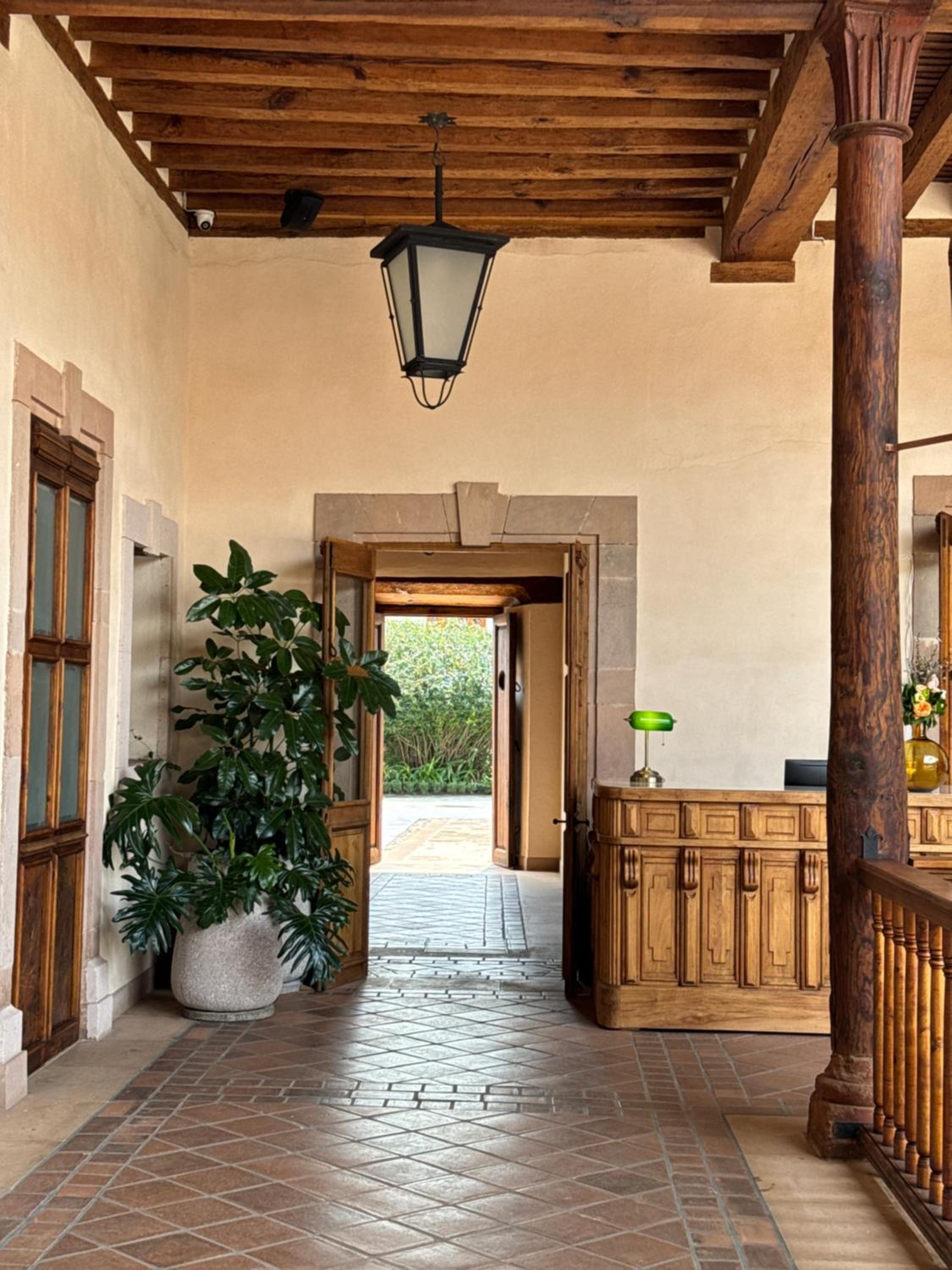 Hotel Ibarra 14 - Image 1