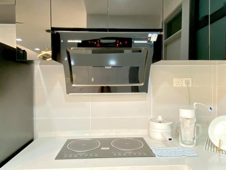 HCK10 Platino Projector /3min walk Paradigm/Sutera JB