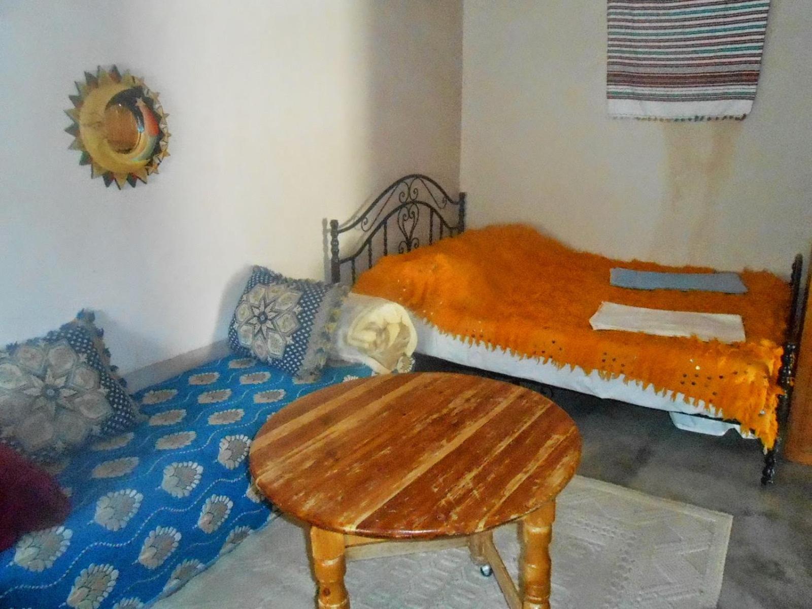ECOLODGE MISS ROSE CHEZ LA FAMILLE view 4