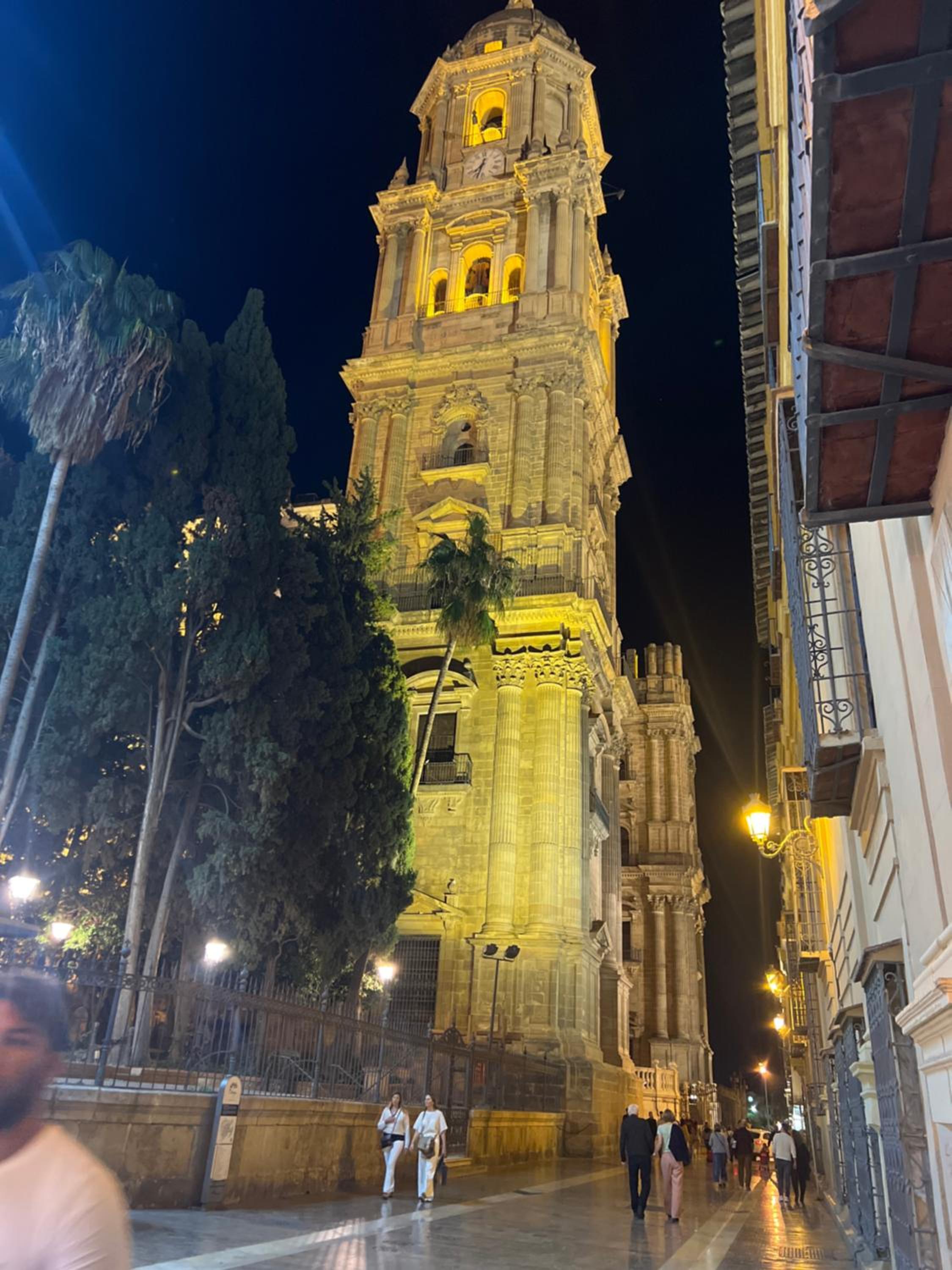Cozy Apartment Malaga Center near Teatro Cervantes
