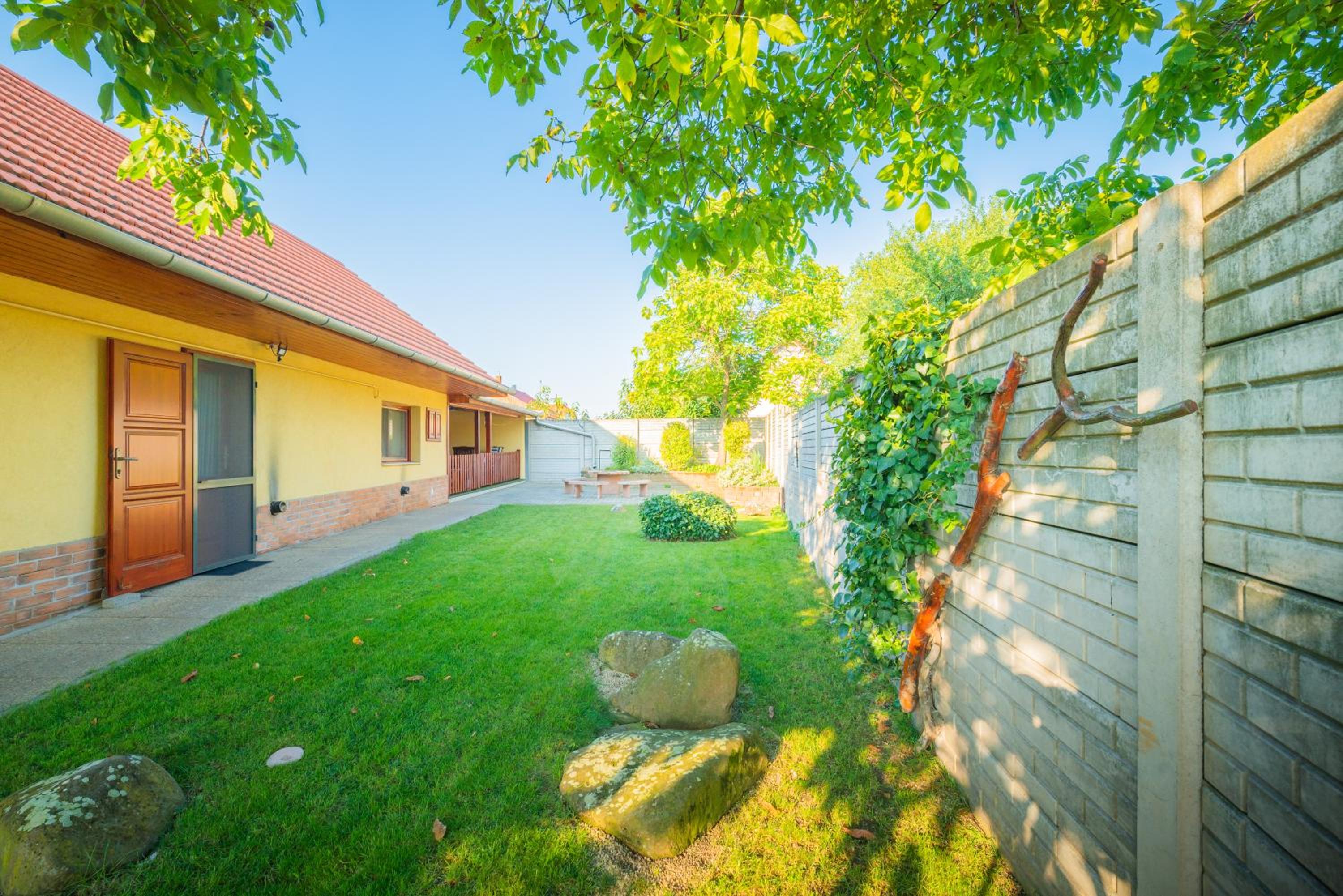 Zöld dió Vendégház view 4