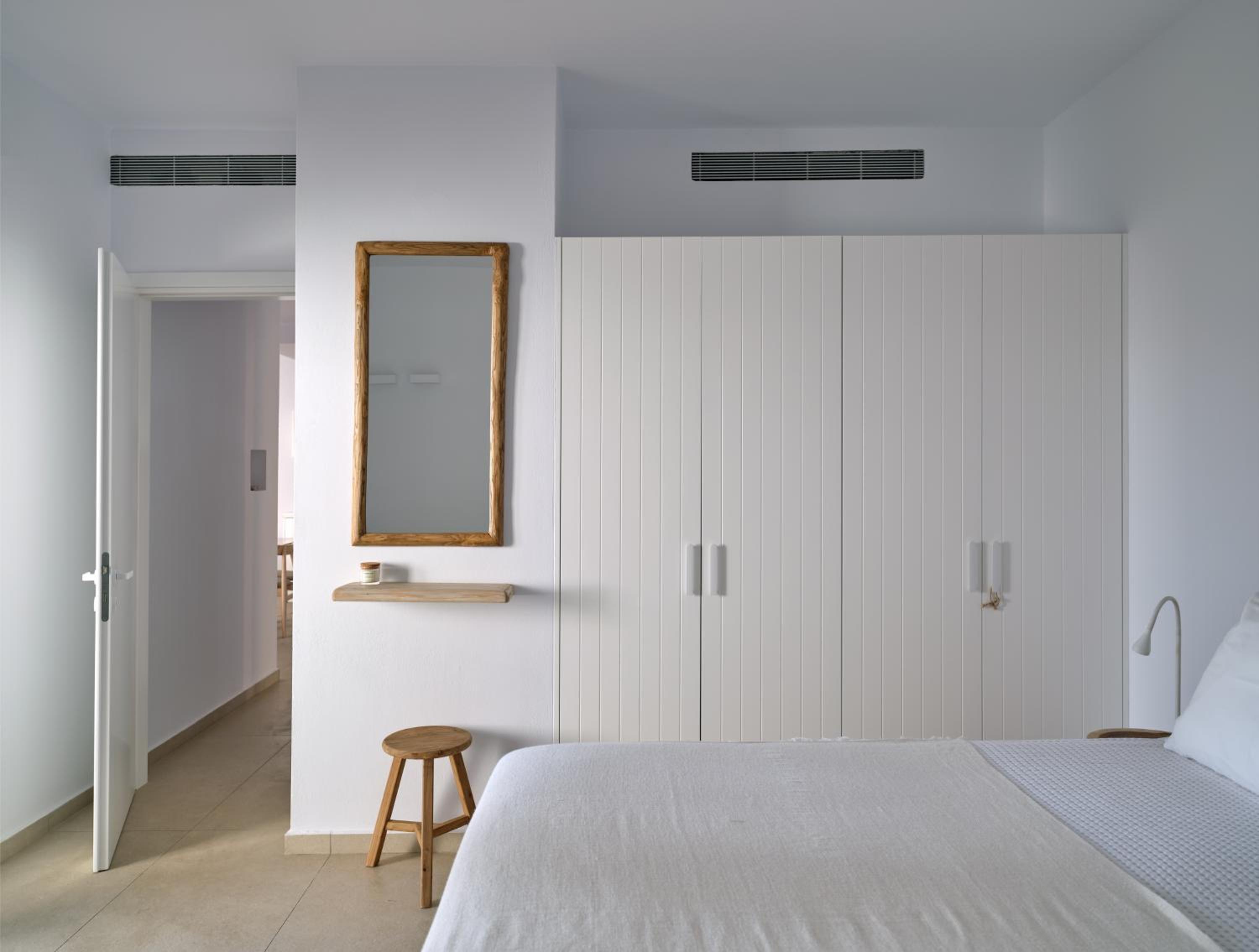 Private Luxury Scarlet beachfront villa, Molos, Paros