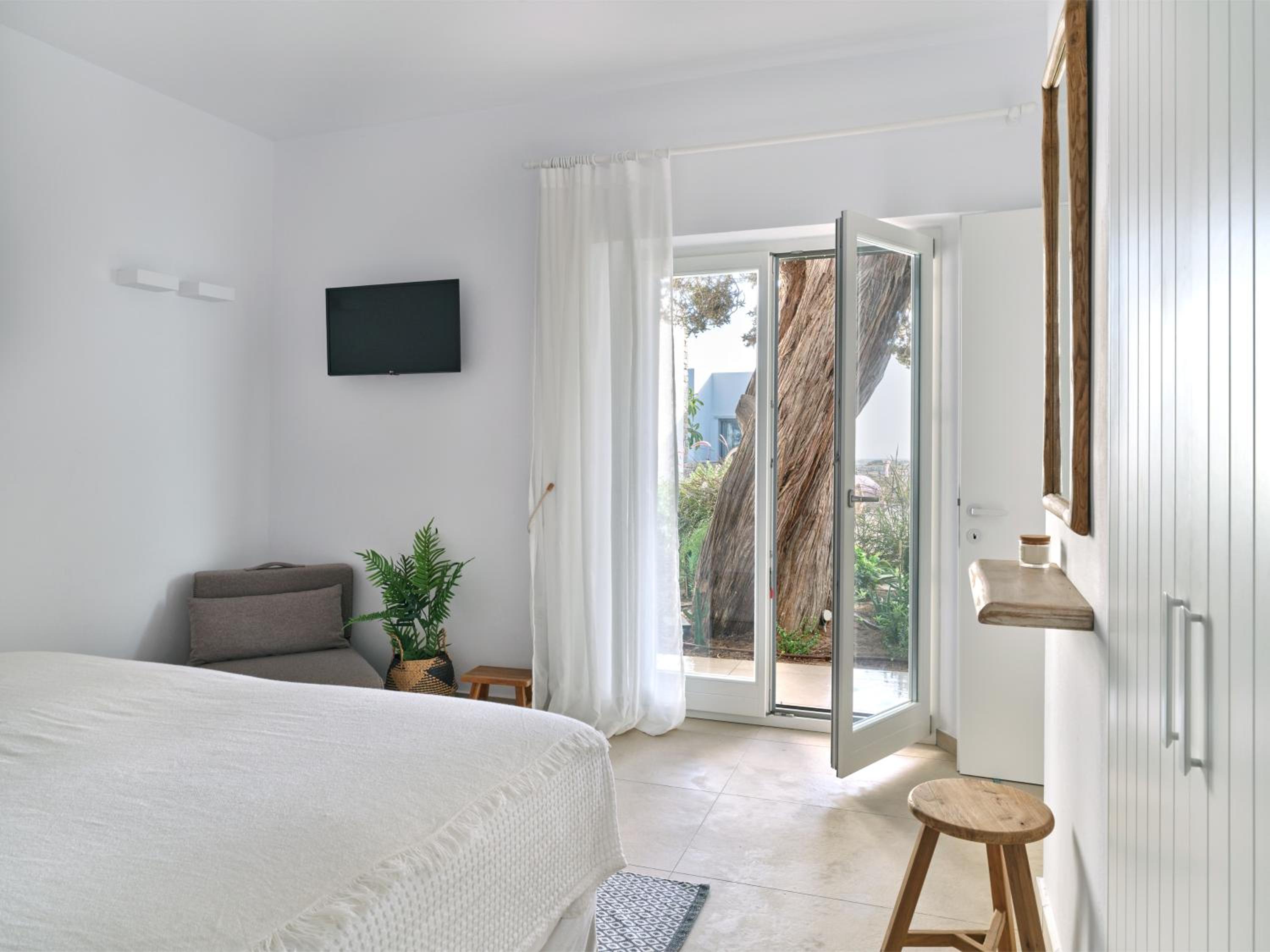 Private Luxury Scarlet beachfront villa, Molos, Paros