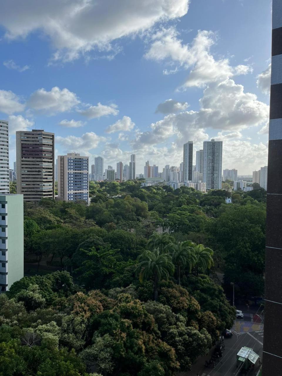 Flat na Jaqueira - Excelente Localização na Zona Norte do Recife - Confortável e Super Completo