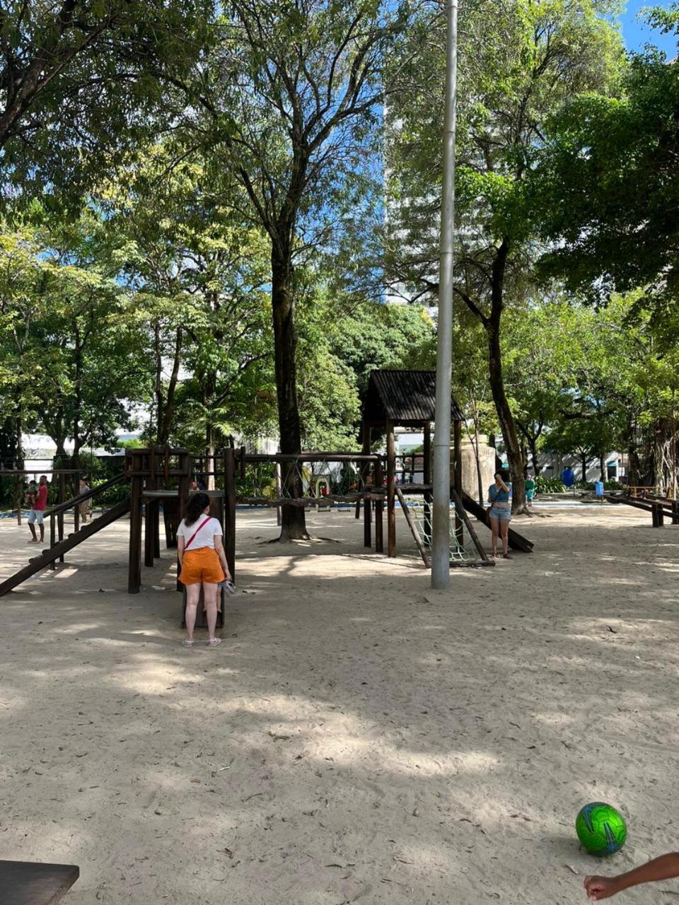 Flat na Jaqueira - Excelente Localização na Zona Norte do Recife - Confortável e Super Completo