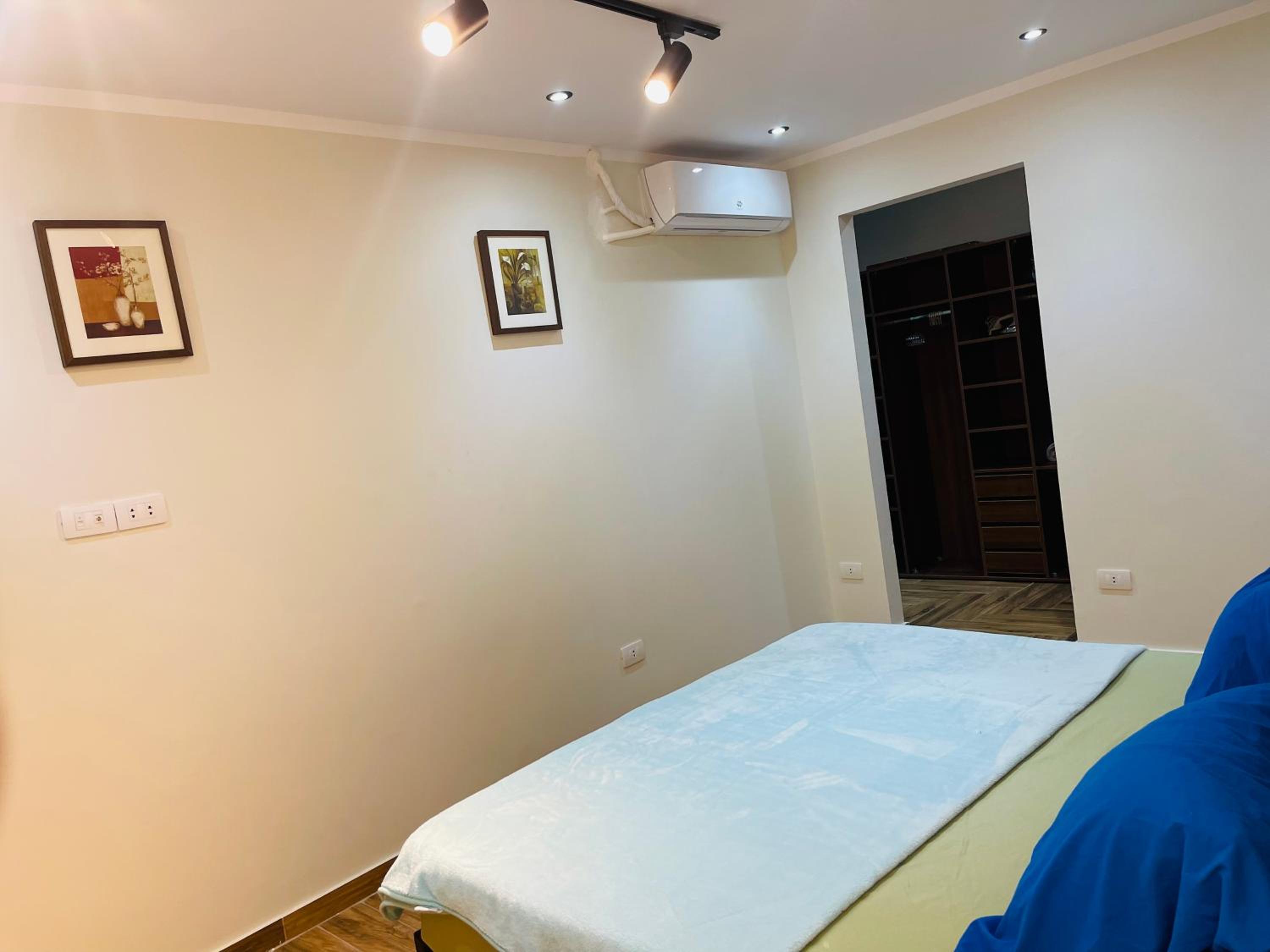Amazing luxurious flat in Cairo town compound