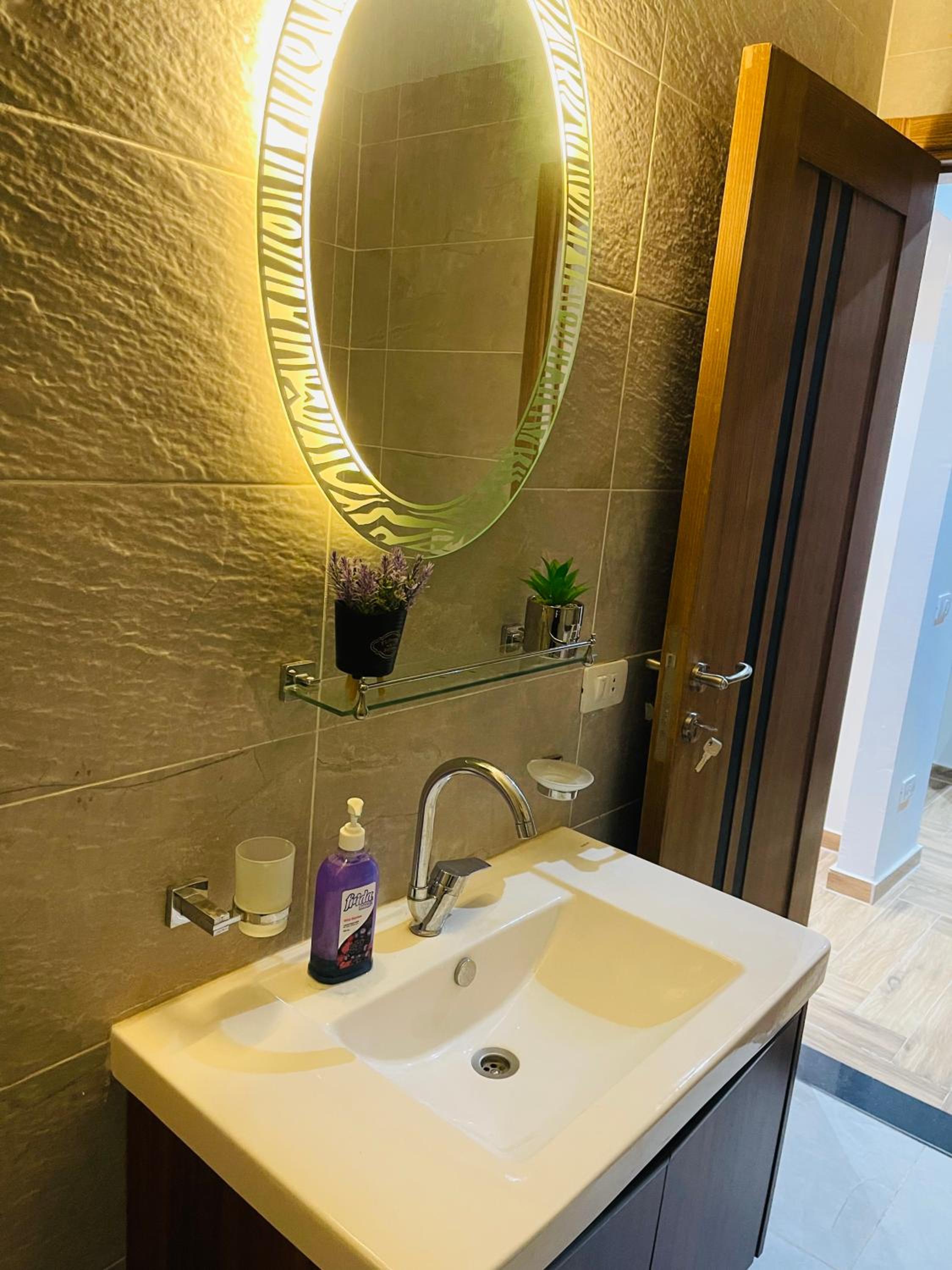 Amazing luxurious flat in Cairo town compound