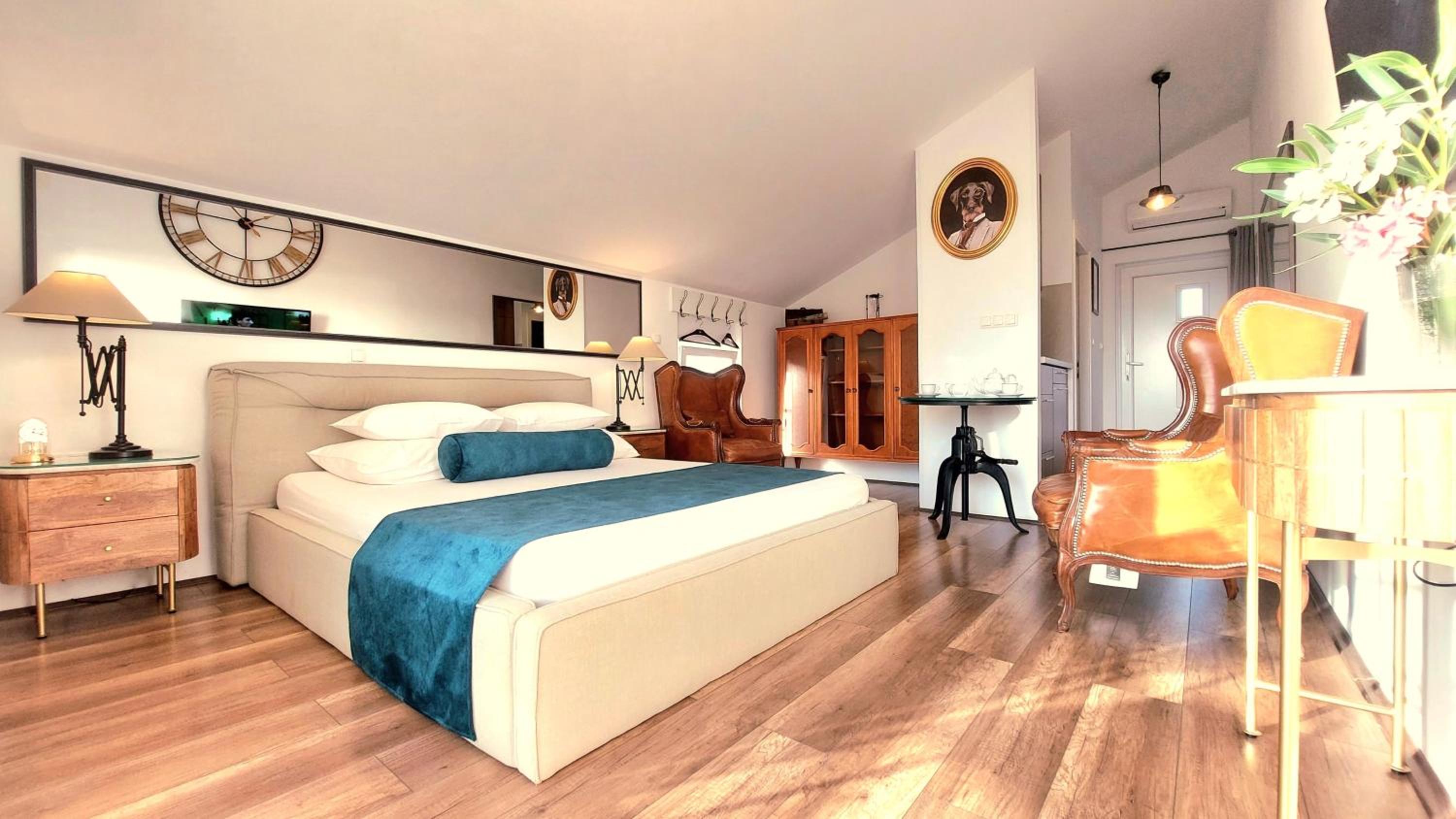 Boutique Apartments Refresh