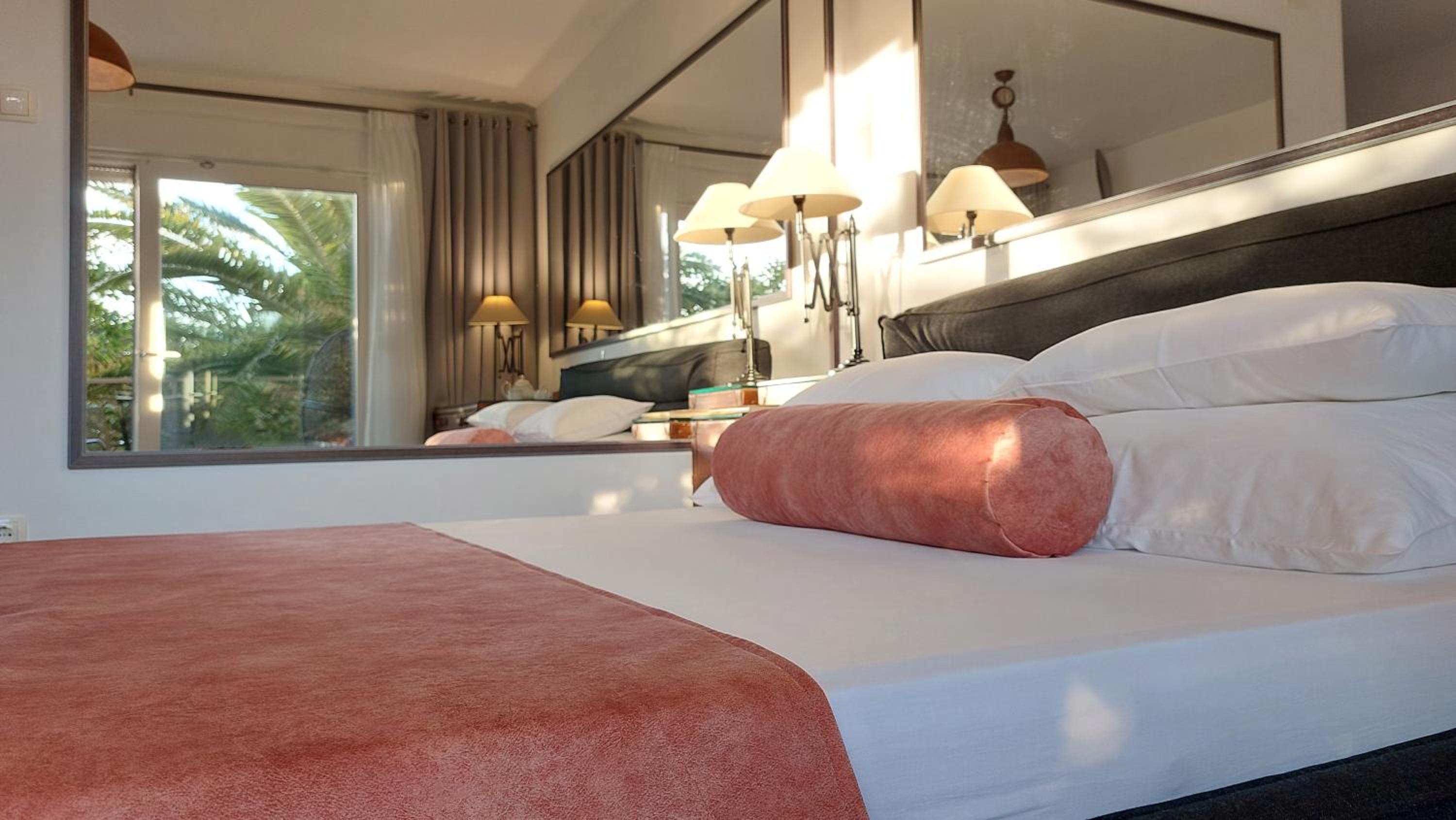 Boutique Apartments Refresh
