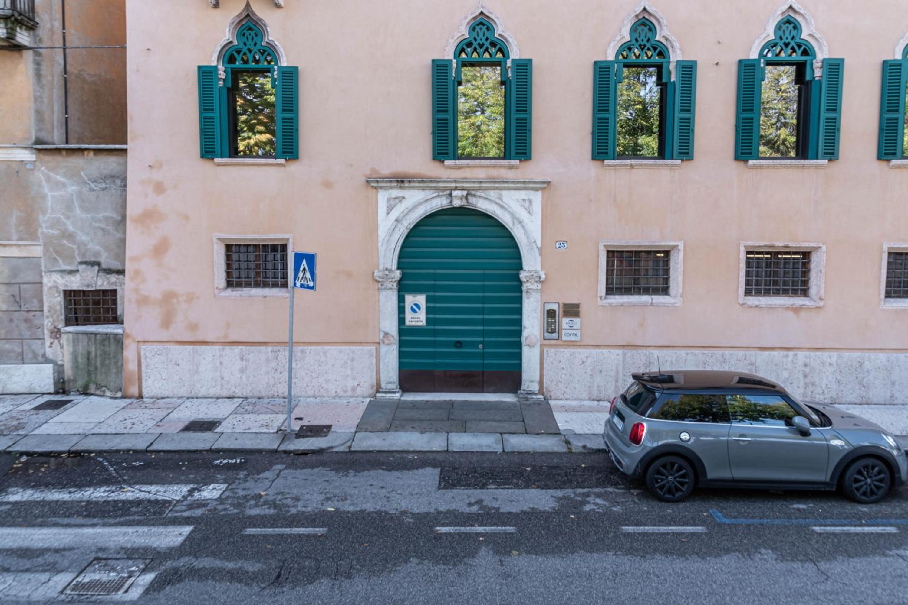 Zenoria - Luxury Villa in San Zeno Verona view 2