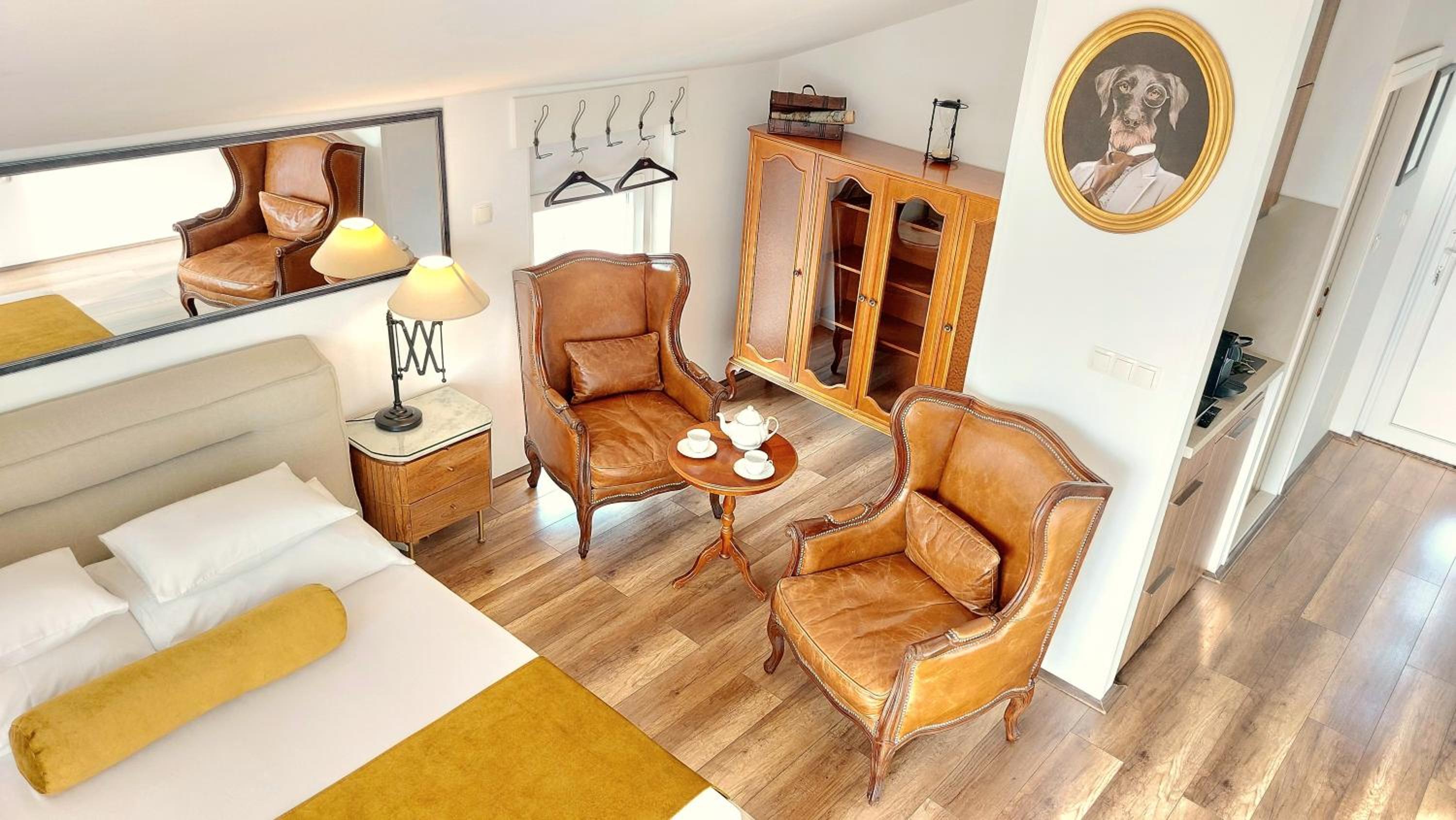 Refresh Boutique Apartments