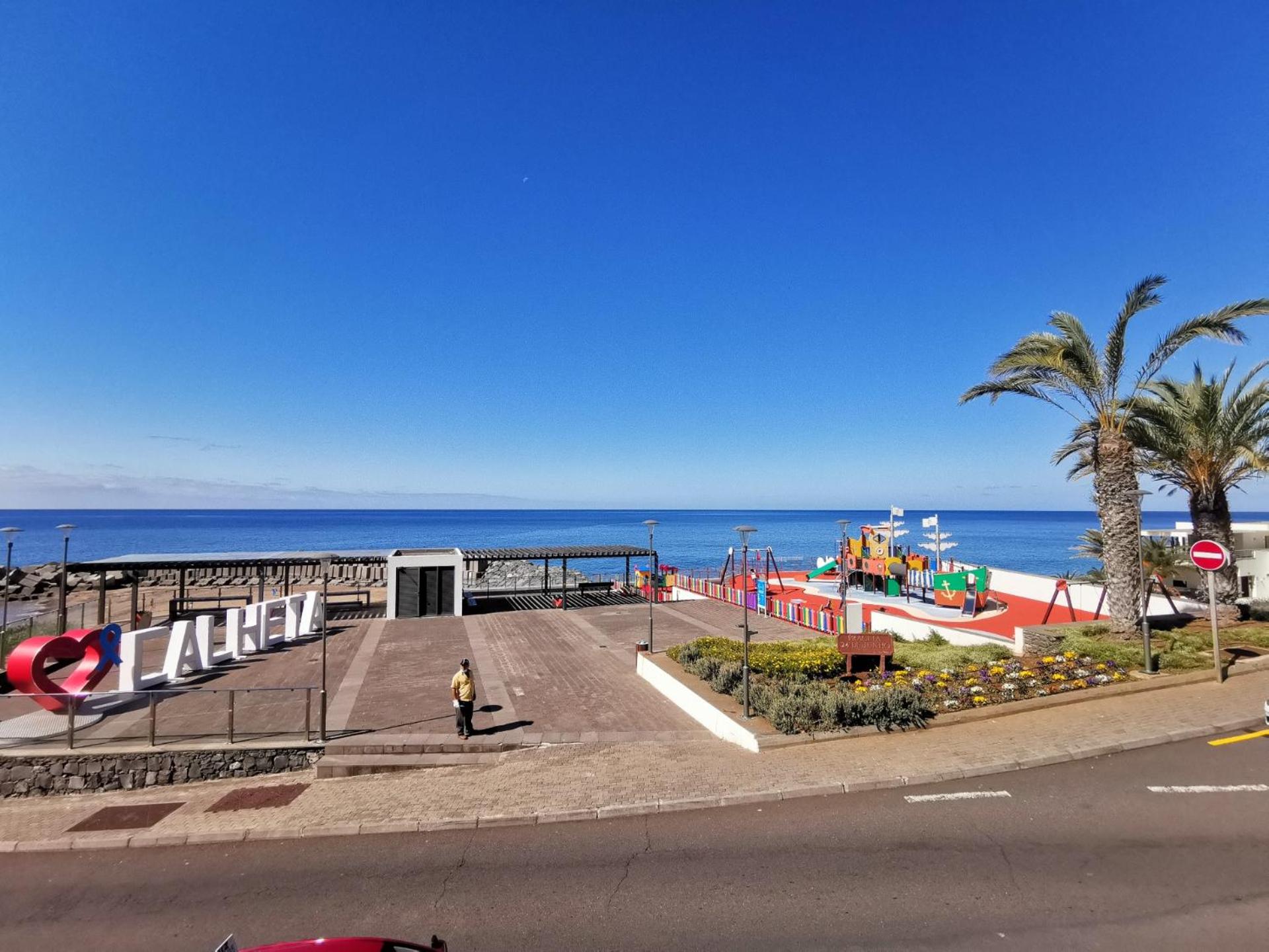 Chalé Esmeralda - Charming Studios in Calheta Beach