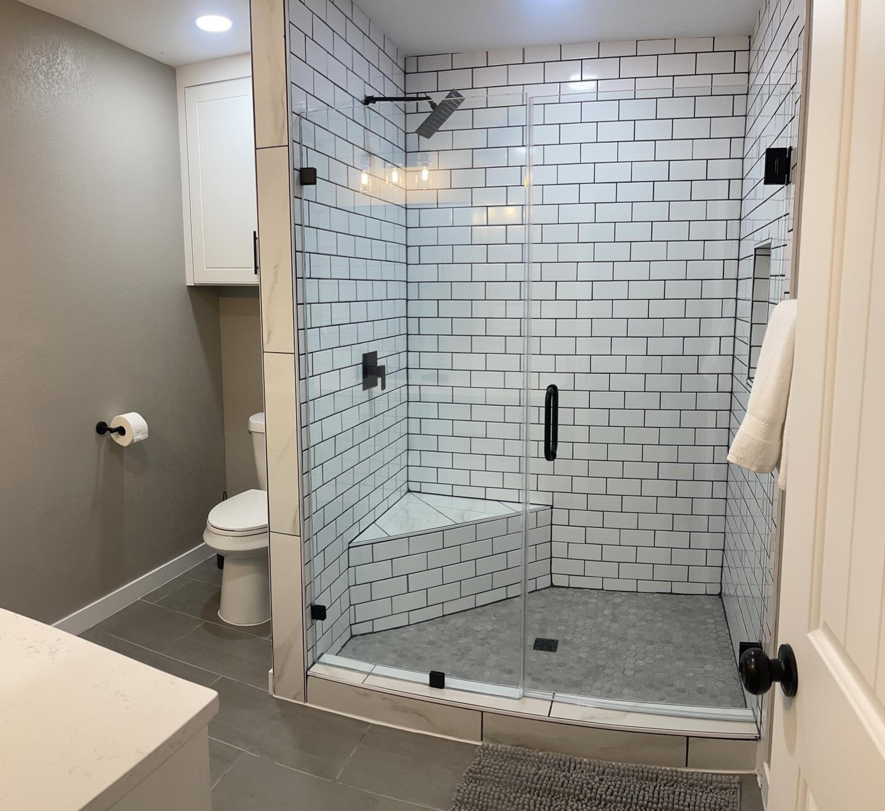 Apt 4 - High Plains Lodge at Nomad Landing