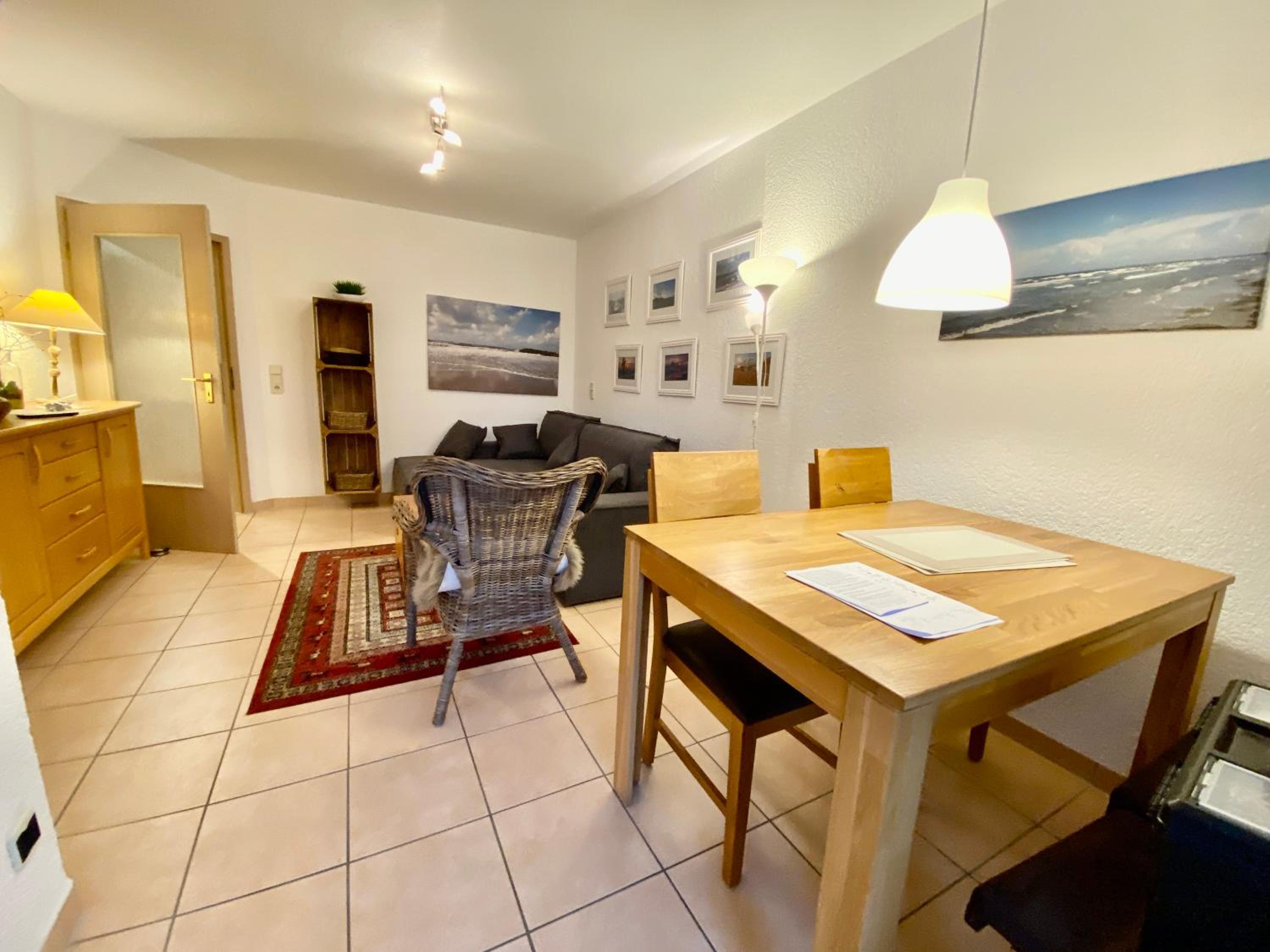 Schöne 3-Zi-Wohnung mit "in-door-pool", "Gym" und "Spielraum" und frisch renoviertem Bad an der Promenade direkt am Scharbeutzer Strand view 4