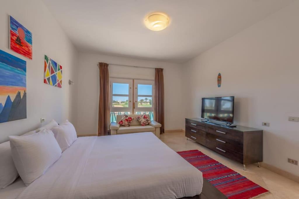 Golf Luxury villa with private pool