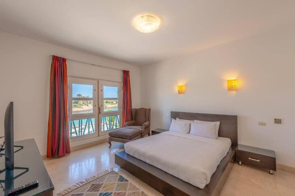 Golf Luxury villa with private pool