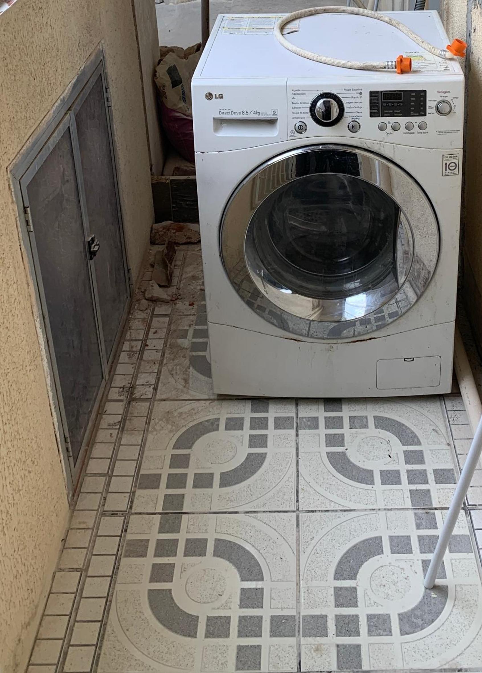 Apto aconchegante com 3 dormitorios bem localizado