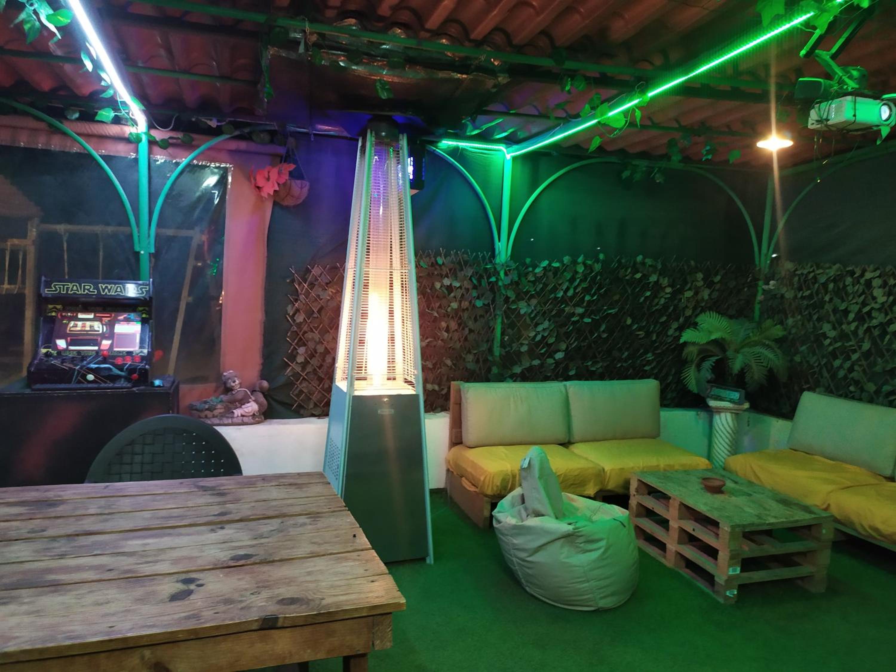 lounge