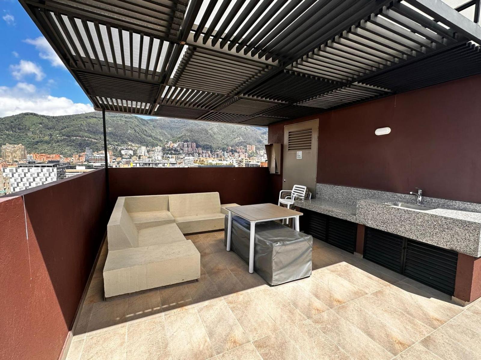 ACOGEDOR APARTAMENTO EN LA 93
