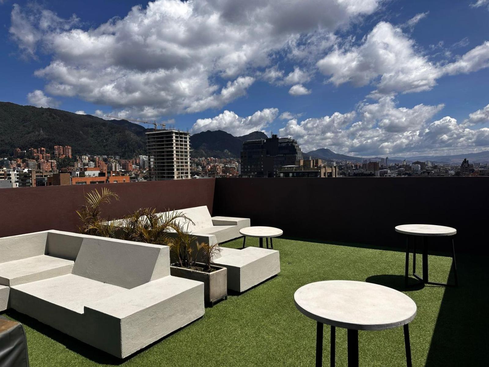 ACOGEDOR APARTAMENTO EN LA 93
