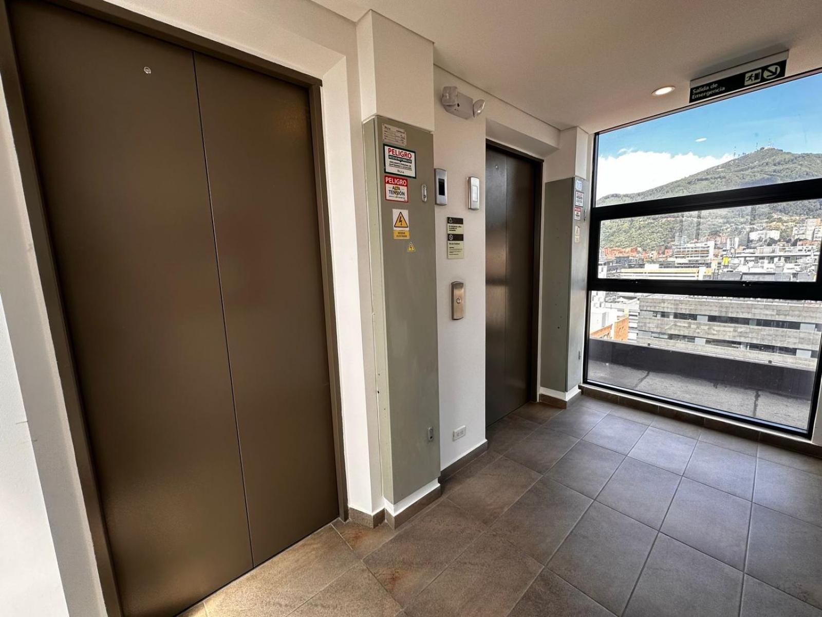 ACOGEDOR APARTAMENTO EN LA 93