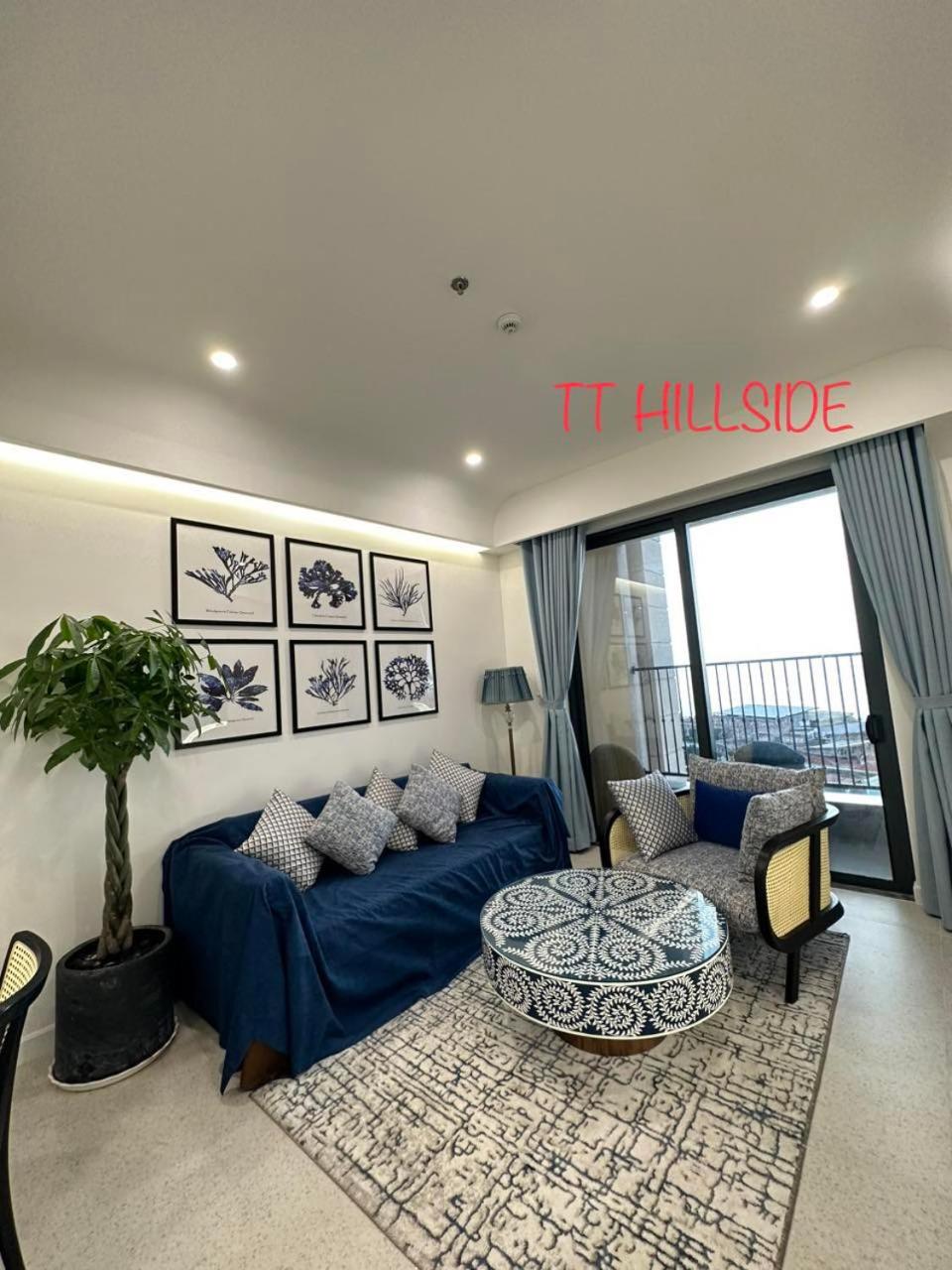 HILLSIDE APARTMENT SEAVIEW 1Br view 5
