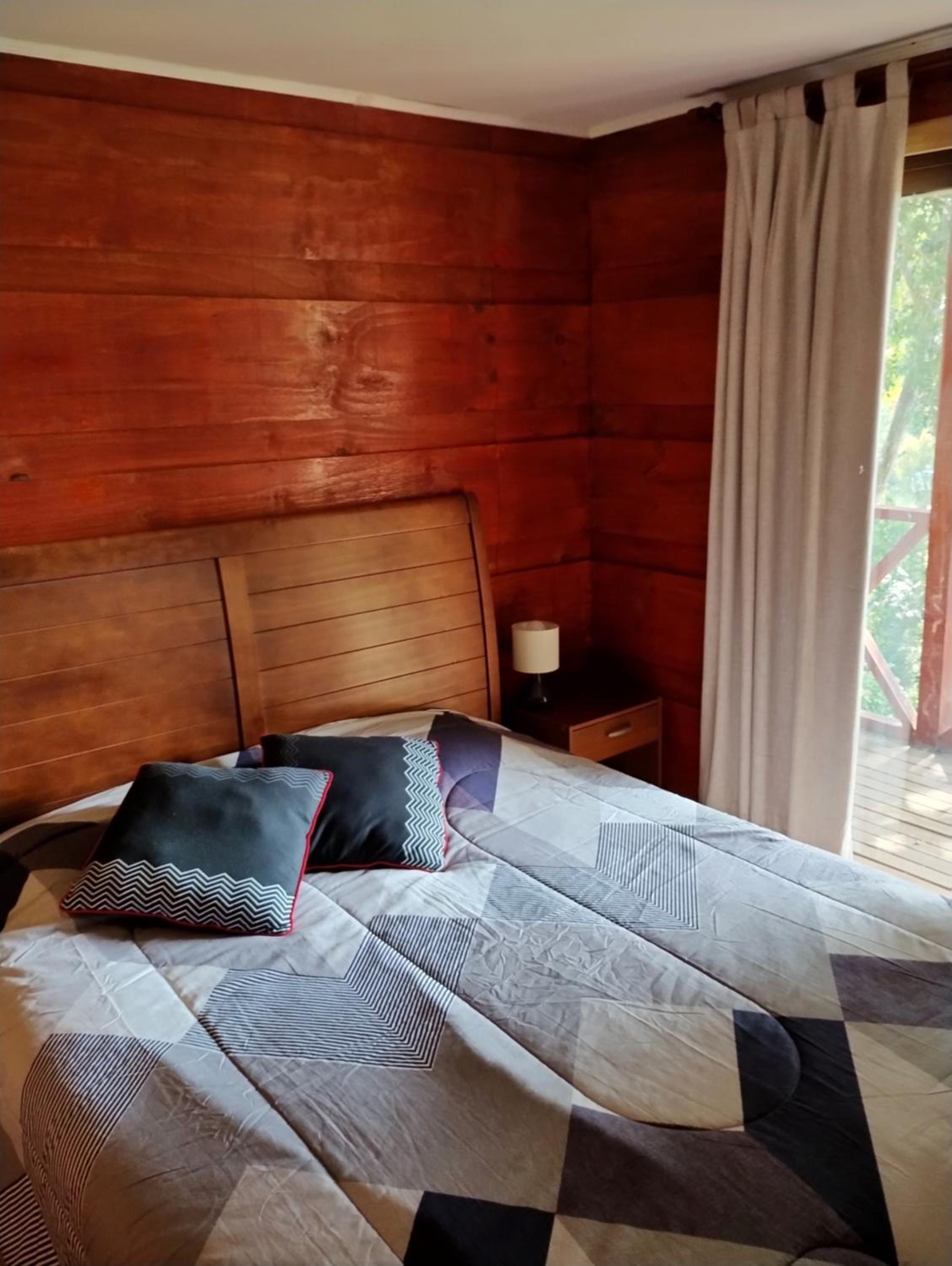 Cabaña Puerto Varas-Ensenada km. 11 Lago Llanquihue