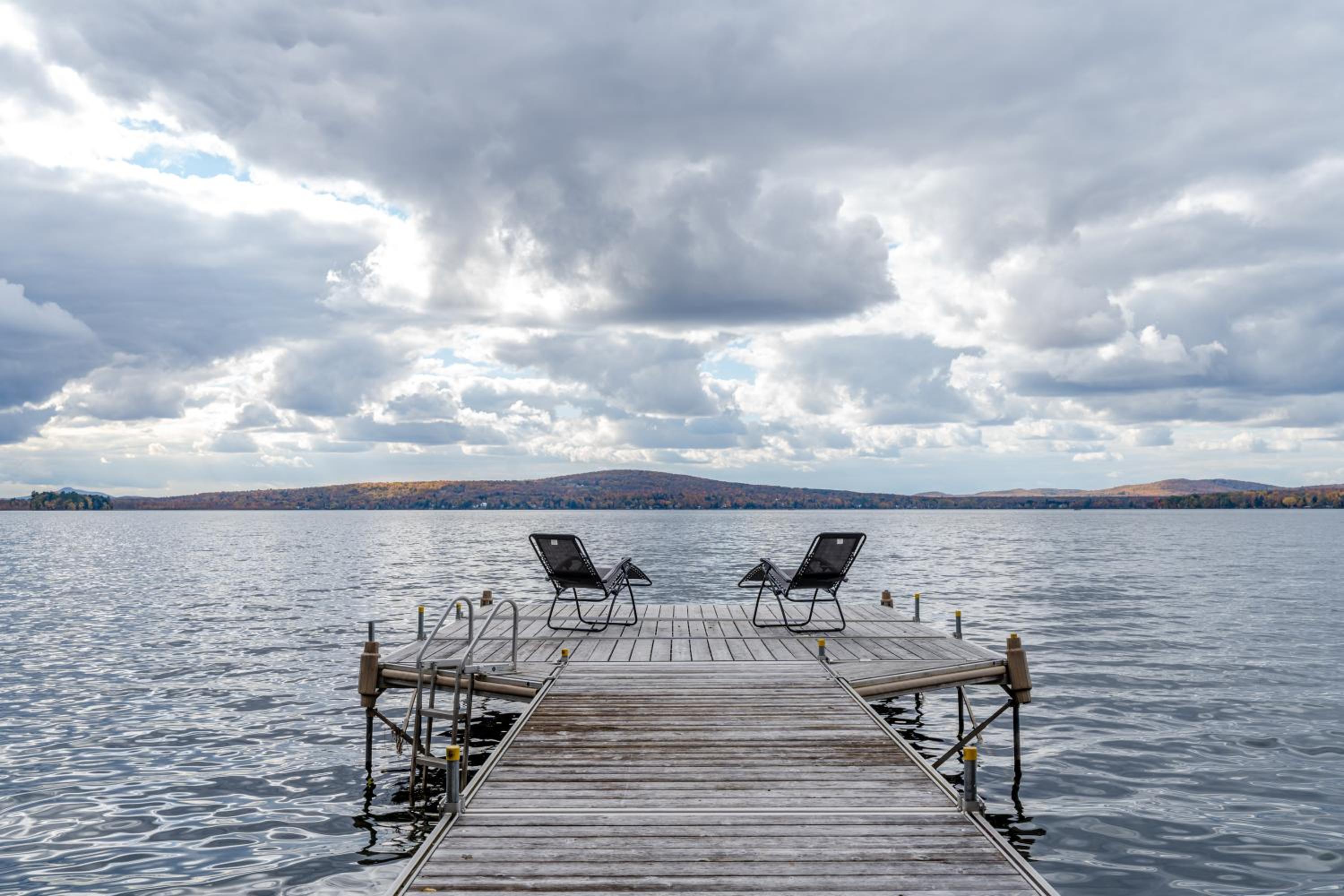 lacbrome Chalet lake+Terrasse+BBQ+Hot-tub