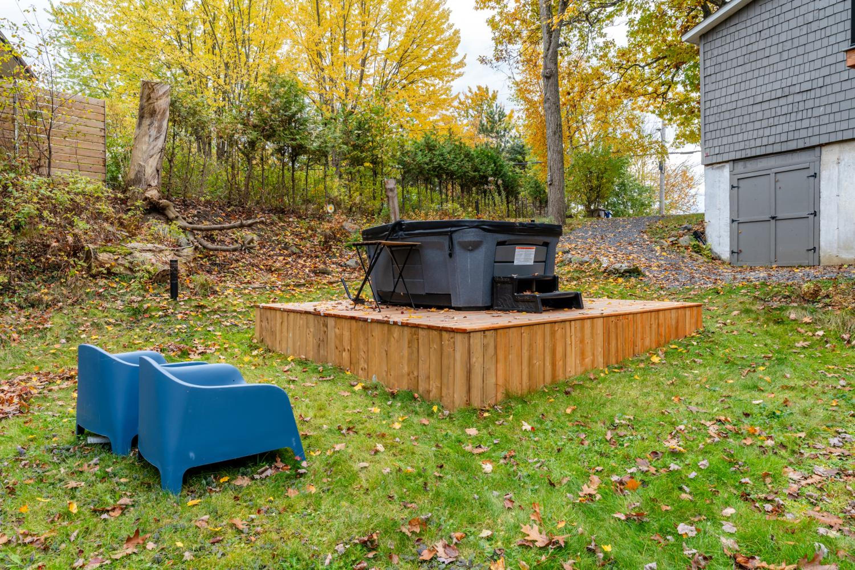 lacbrome Chalet lake+Terrasse+BBQ+Hot-tub