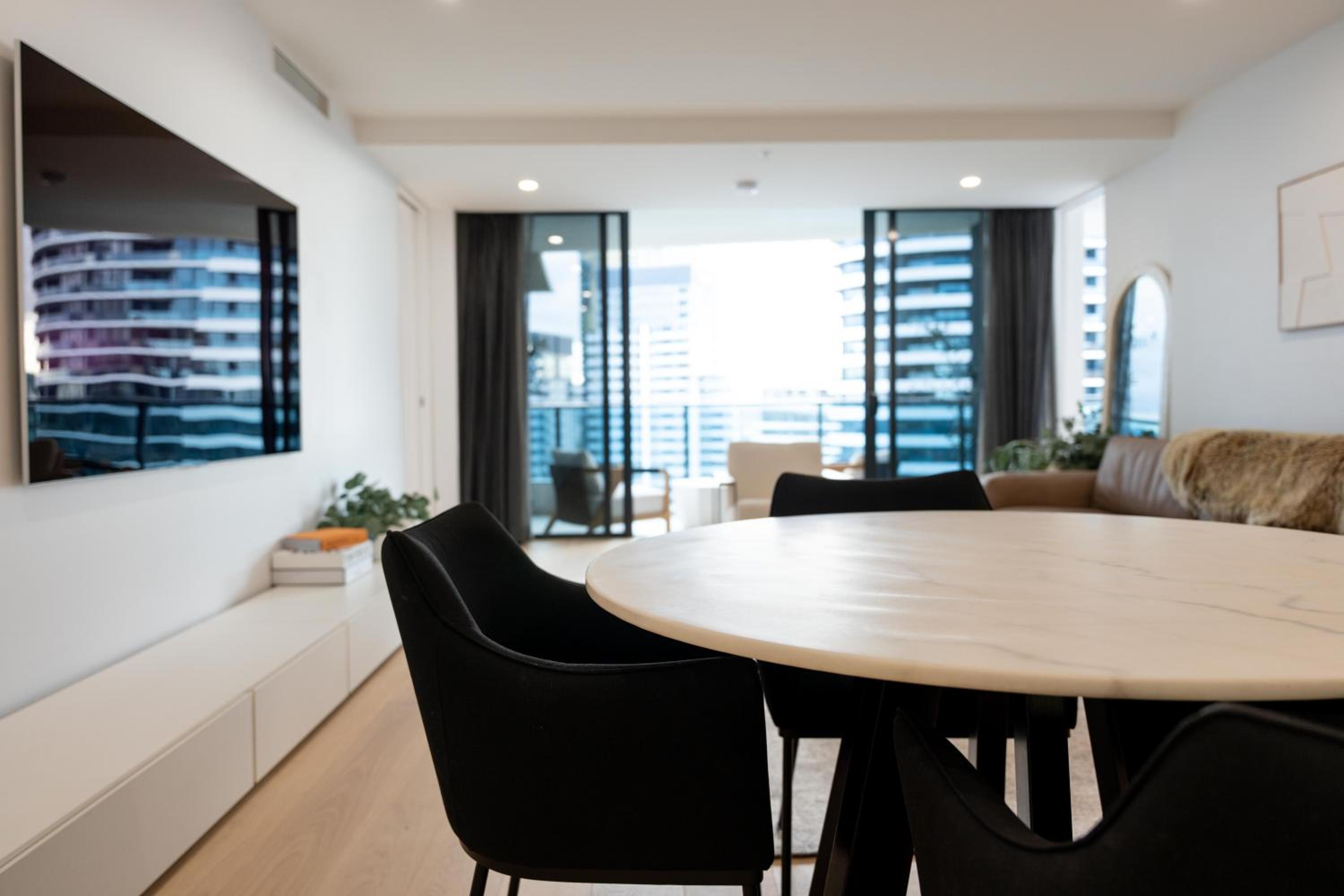 Broadbeach Luxury Oracle Tower 1 Apartment 2Bed 2Bath 1 Car